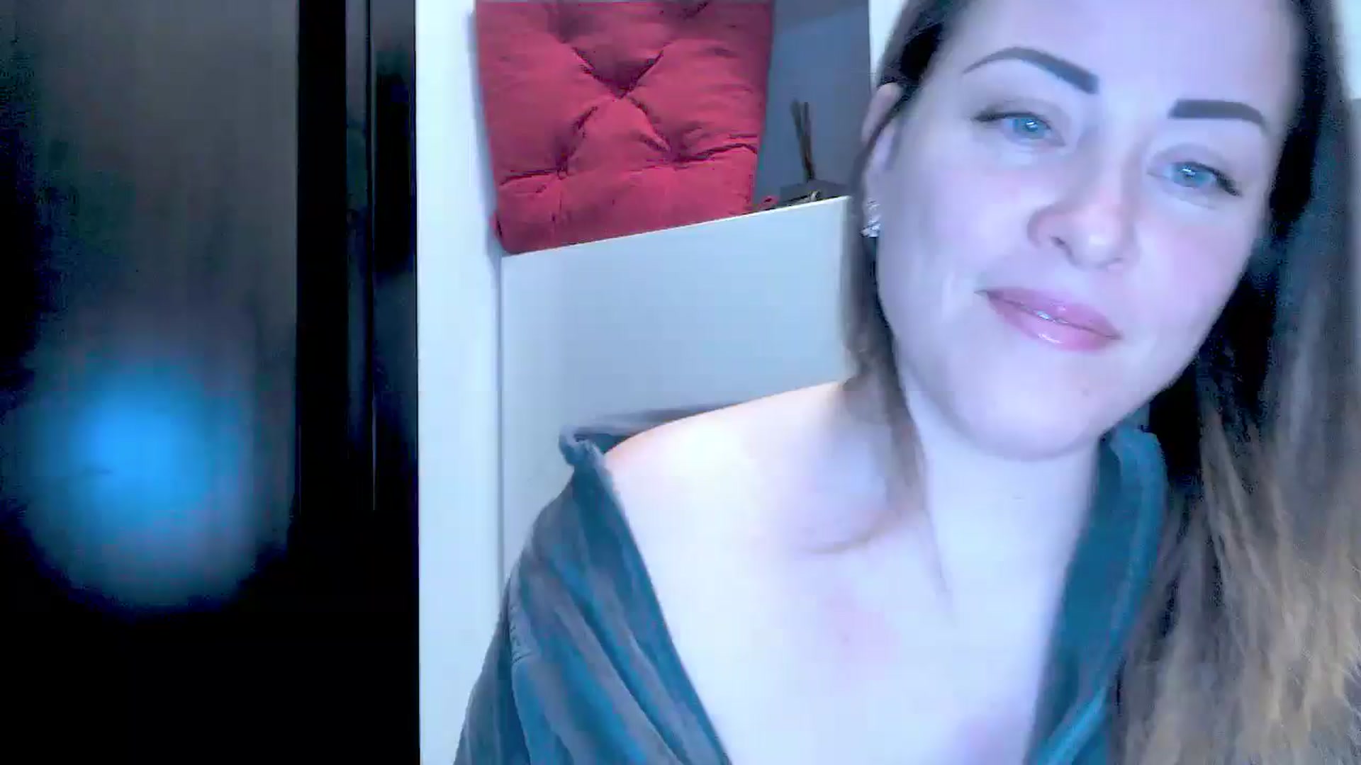 Gallery image thumbnail from Crazy_Ass's myfreecams stream on, 04/04/2025, 14:17 image 18 of 20