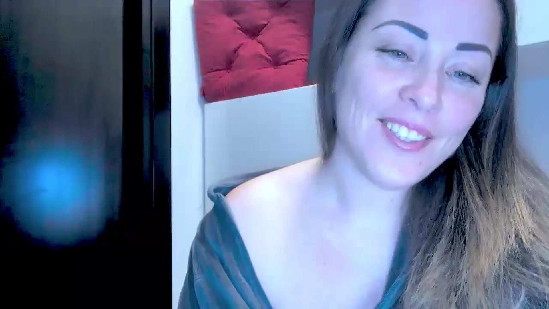 Gallery image thumbnail from Crazy_Ass's myfreecams stream on, 04/04/2025, 14:17 image 16 of 20