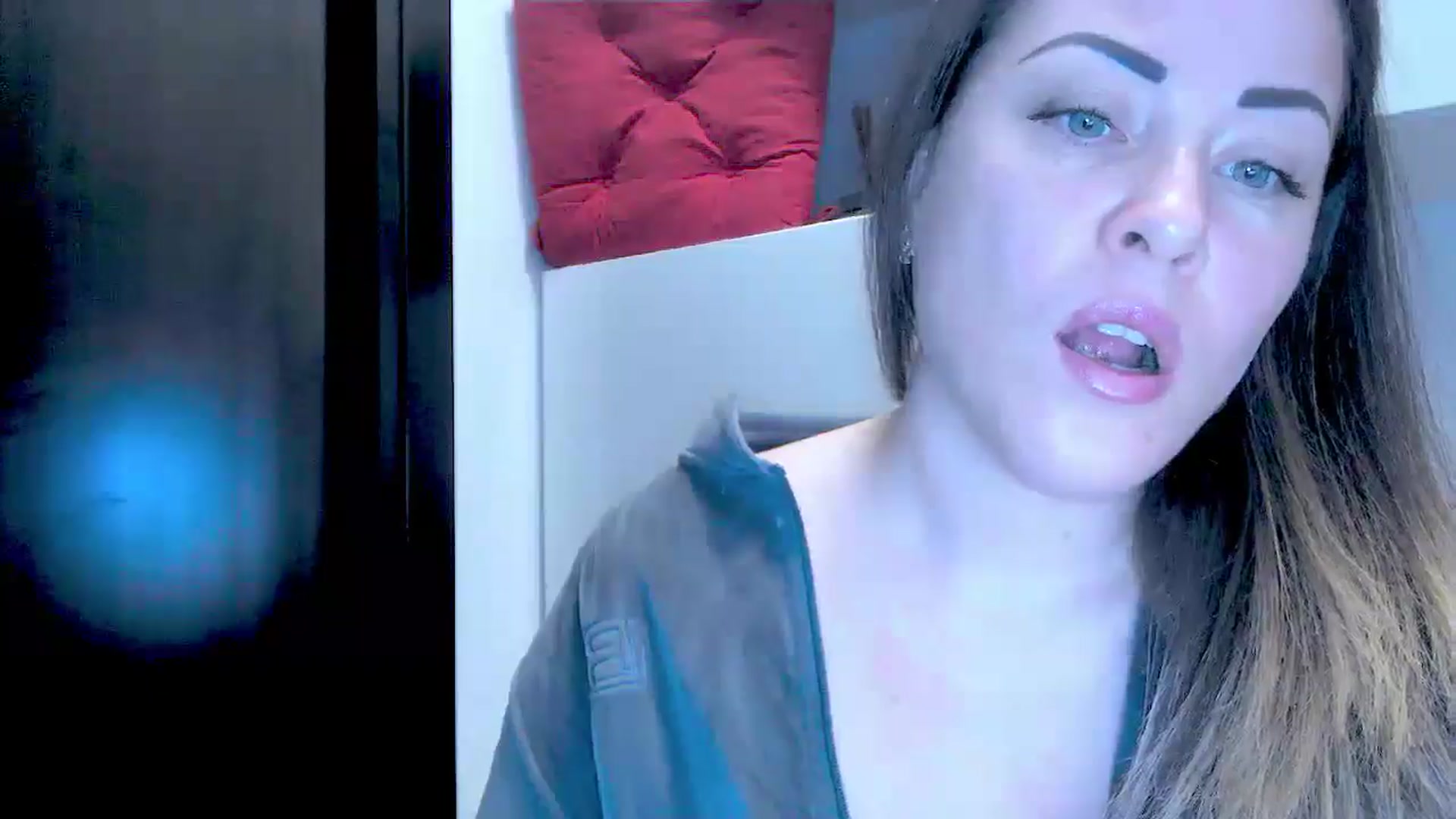 Gallery image thumbnail from Crazy_Ass's myfreecams stream on, 04/04/2025, 14:17 image 14 of 20