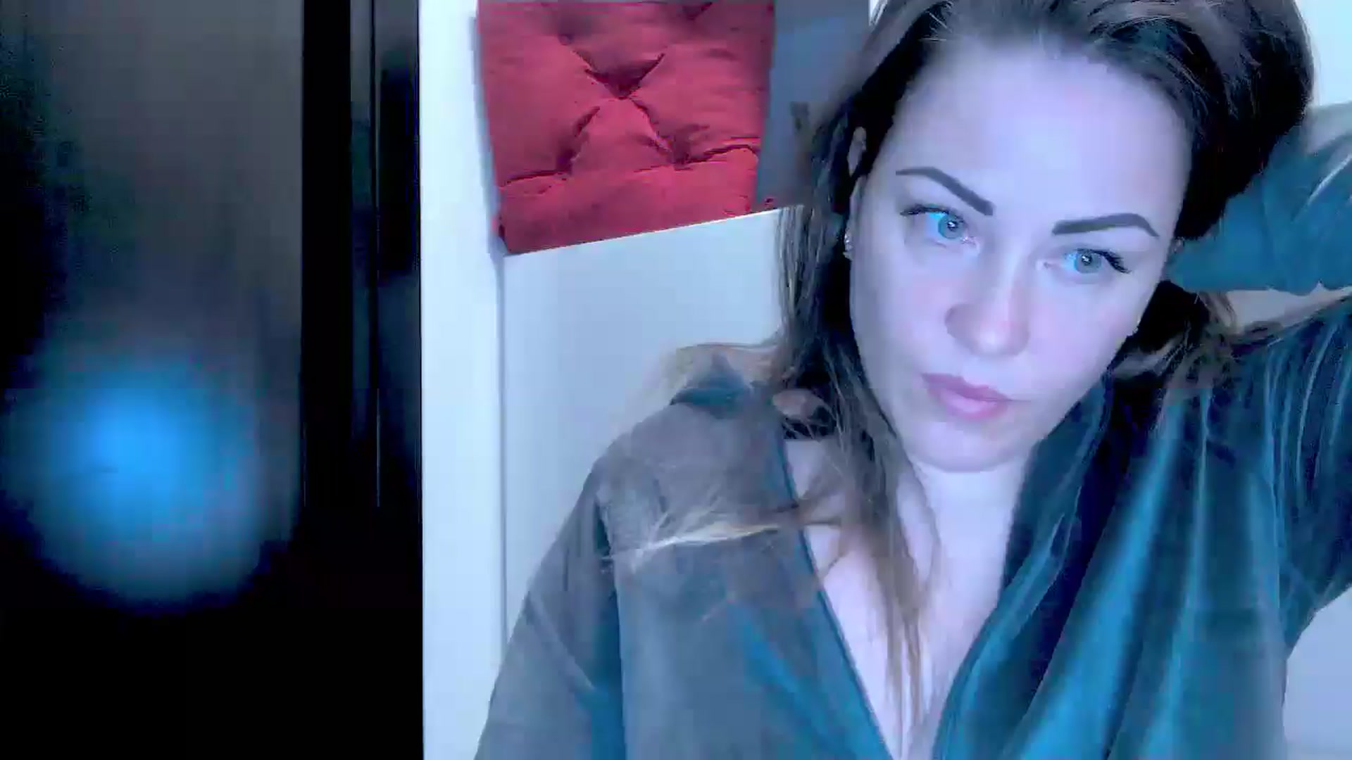 Gallery image thumbnail from Crazy_Ass's myfreecams stream on, 04/04/2025, 14:17 image 12 of 20