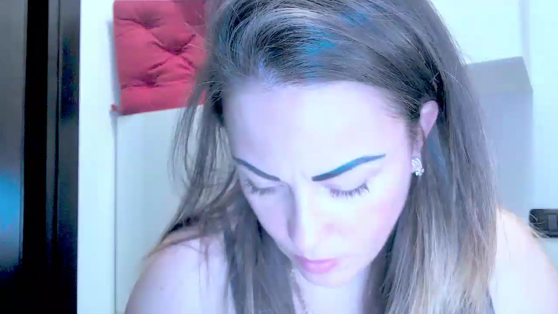 Gallery image thumbnail from Crazy_Ass's myfreecams stream on, 04/16/2025, 15:50 image 2 of 20