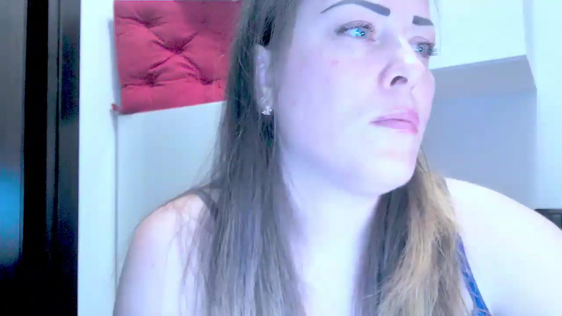 Gallery image thumbnail from Crazy_Ass's myfreecams stream on, 04/16/2025, 15:50 image 11 of 20