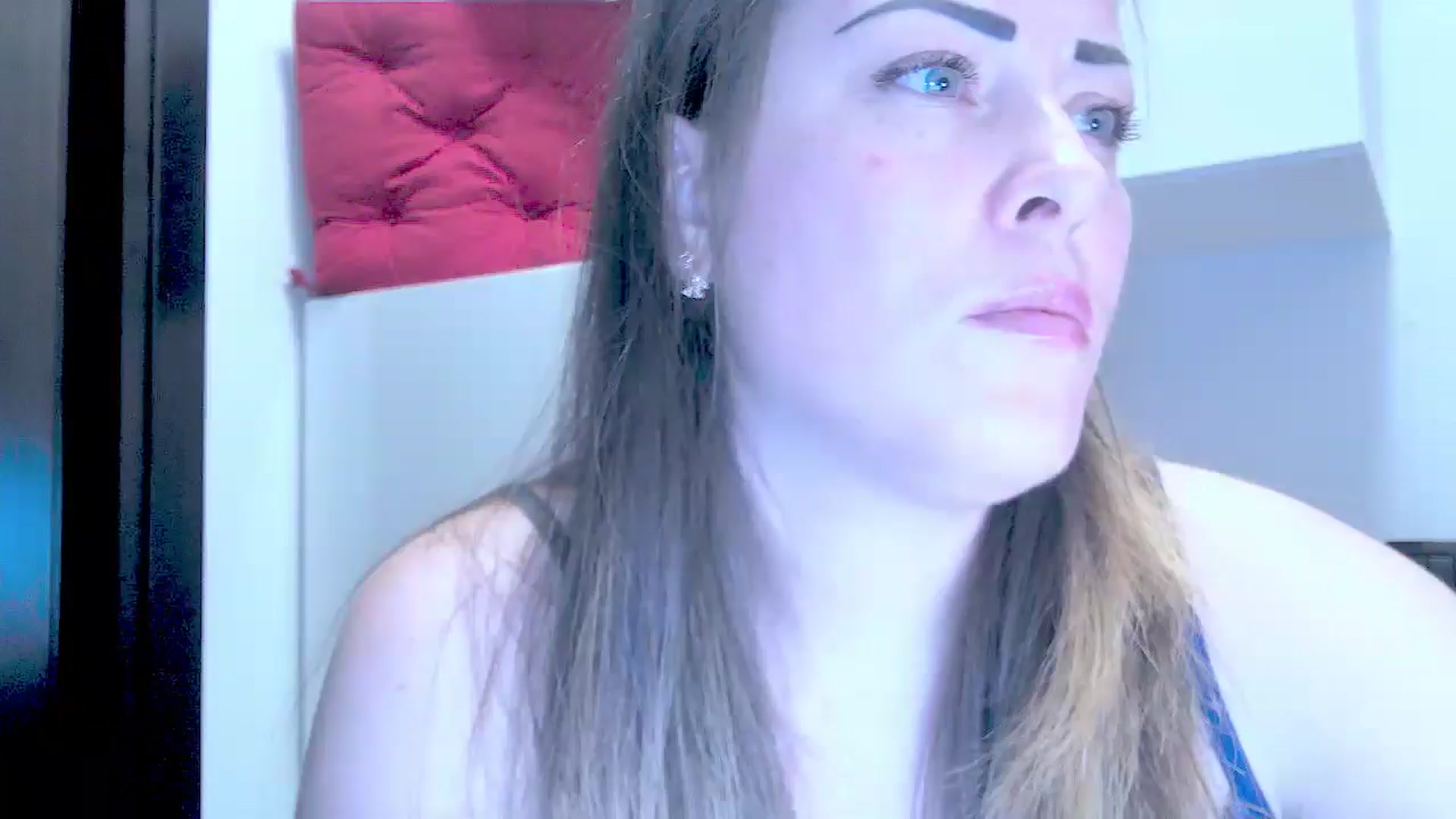 Gallery image thumbnail from Crazy_Ass's myfreecams stream on, 04/16/2025, 15:50 image 10 of 20