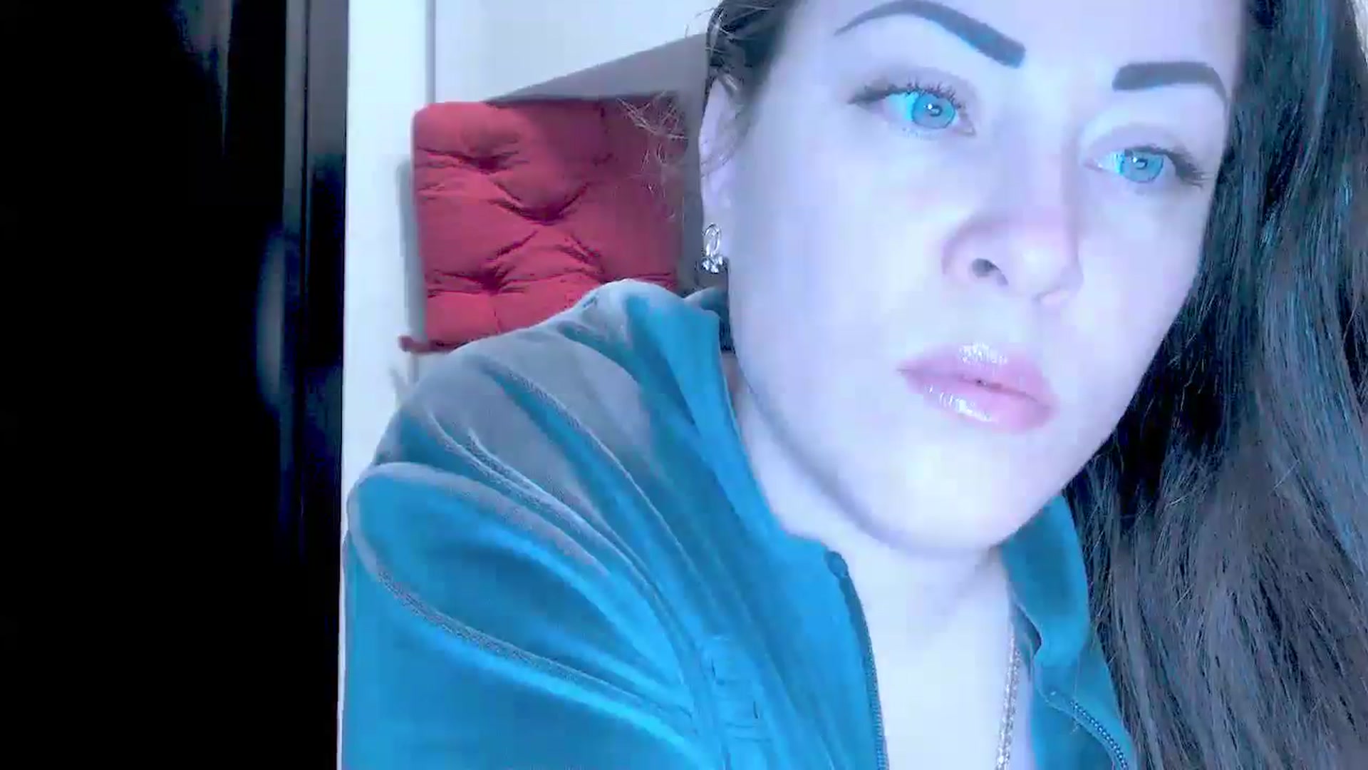 Gallery image thumbnail from Crazy_Ass's myfreecams stream on, 04/21/2025, 13:22 image 5 of 20