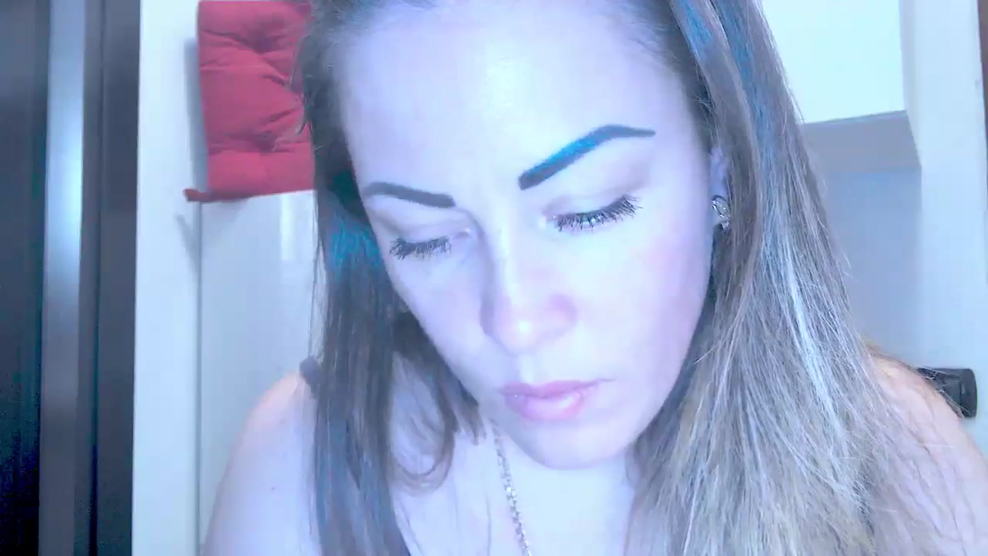 Gallery image thumbnail from Crazy_Ass's myfreecams stream on, 04/21/2025, 14:56 image 9 of 20