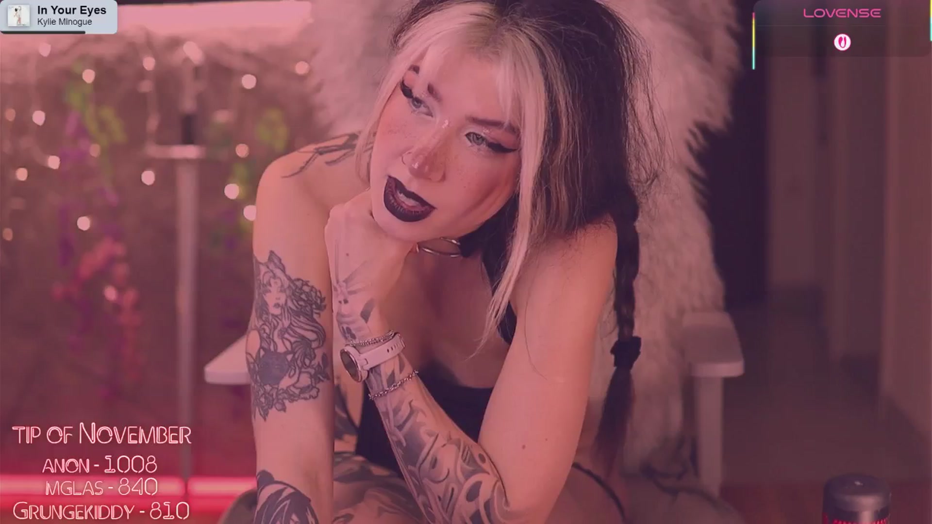 Gallery image thumbnail from Crazy_ButFree's myfreecams stream on, 11/02/2025, 22:37 image 10 of 20