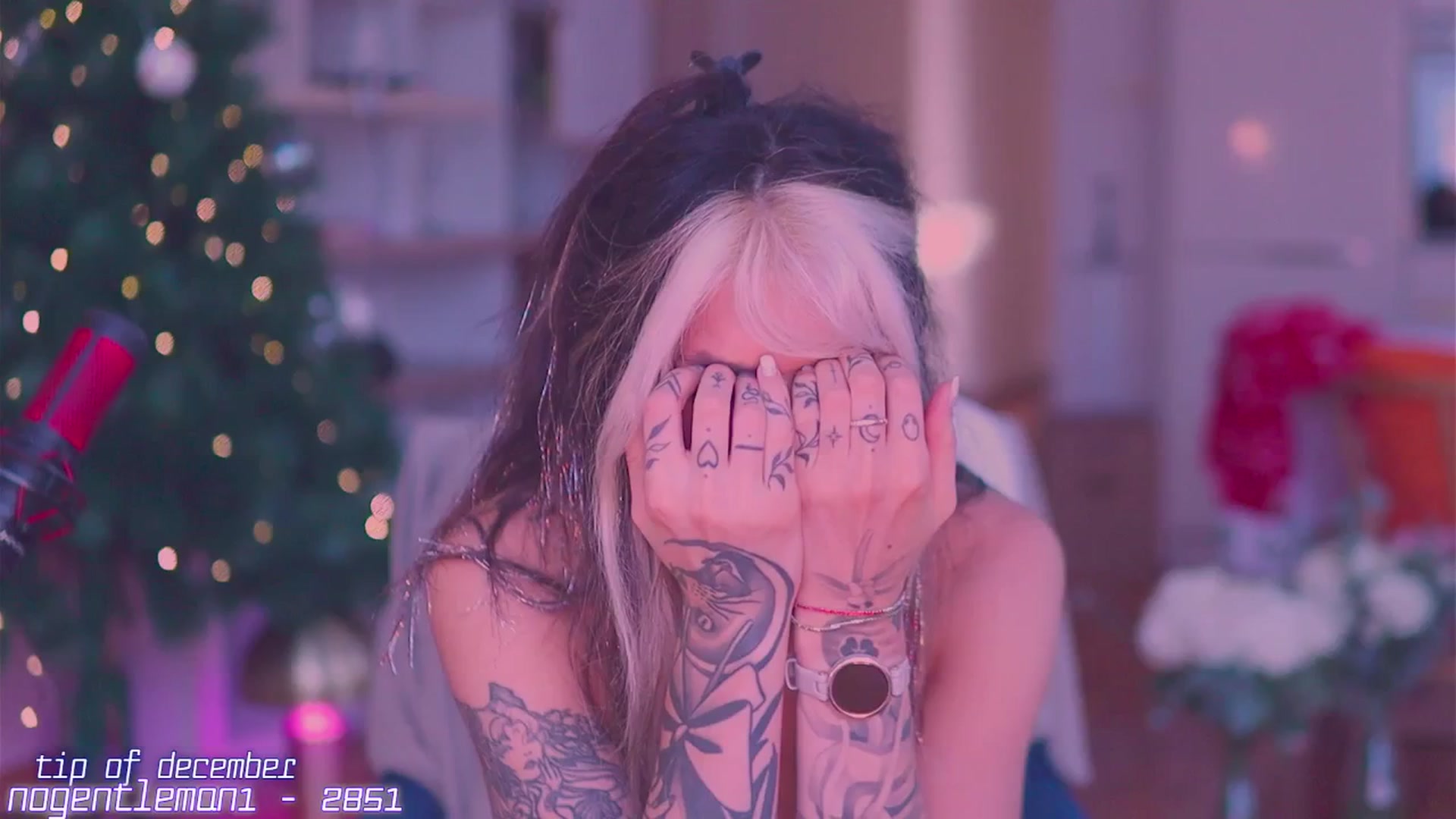 Gallery image thumbnail from Crazy_ButFree's myfreecams stream on, 12/13/2025, 13:59 image 8 of 20