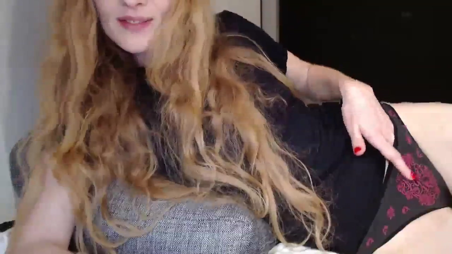 Gallery image thumbnail from Crazy_Fox99's myfreecams stream on, 10/07/2023, 19:02 image 20 of 20
