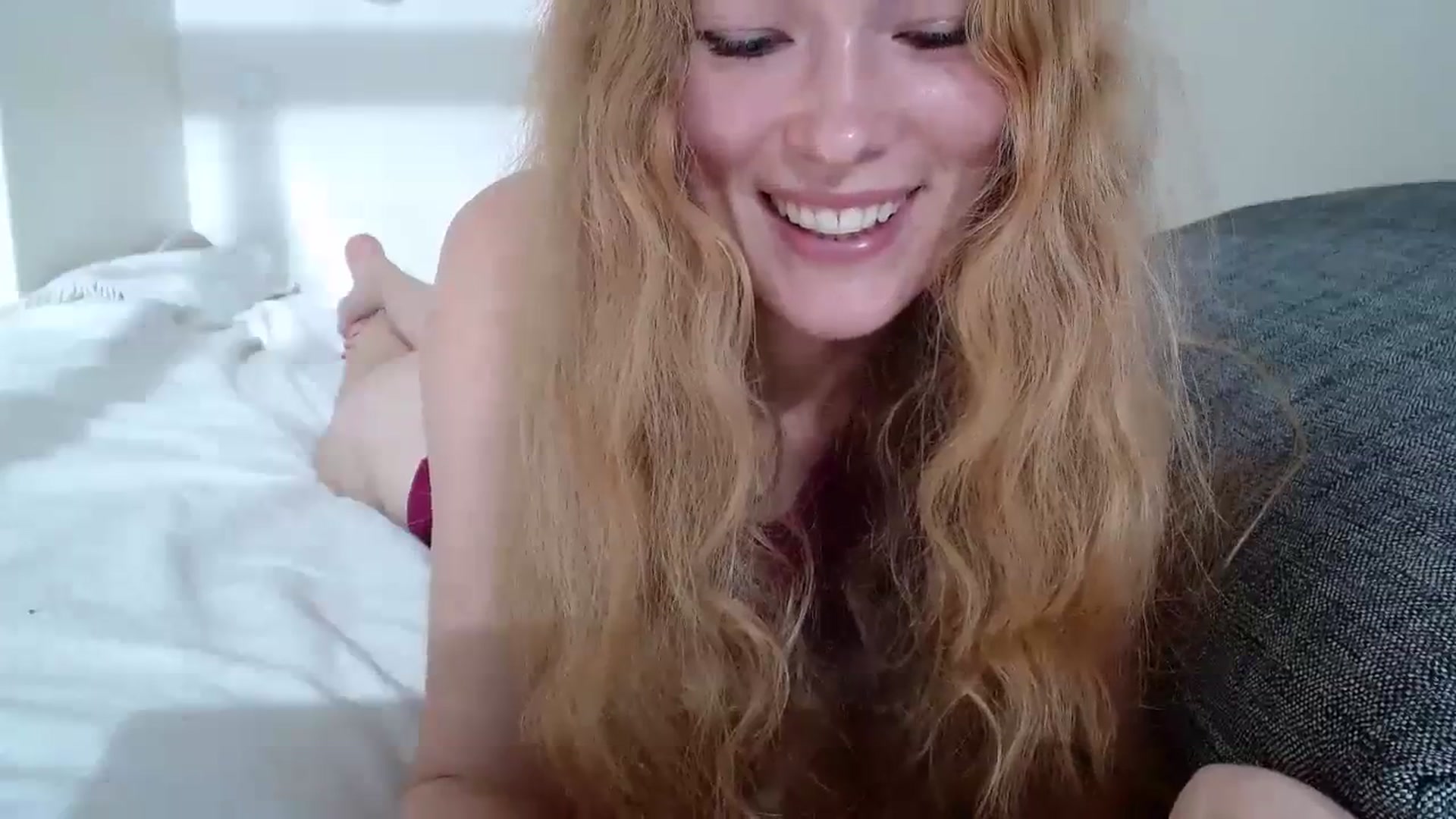 Gallery image thumbnail from Crazy_Fox99's myfreecams stream on, 10/10/2023, 10:21 image 16 of 20