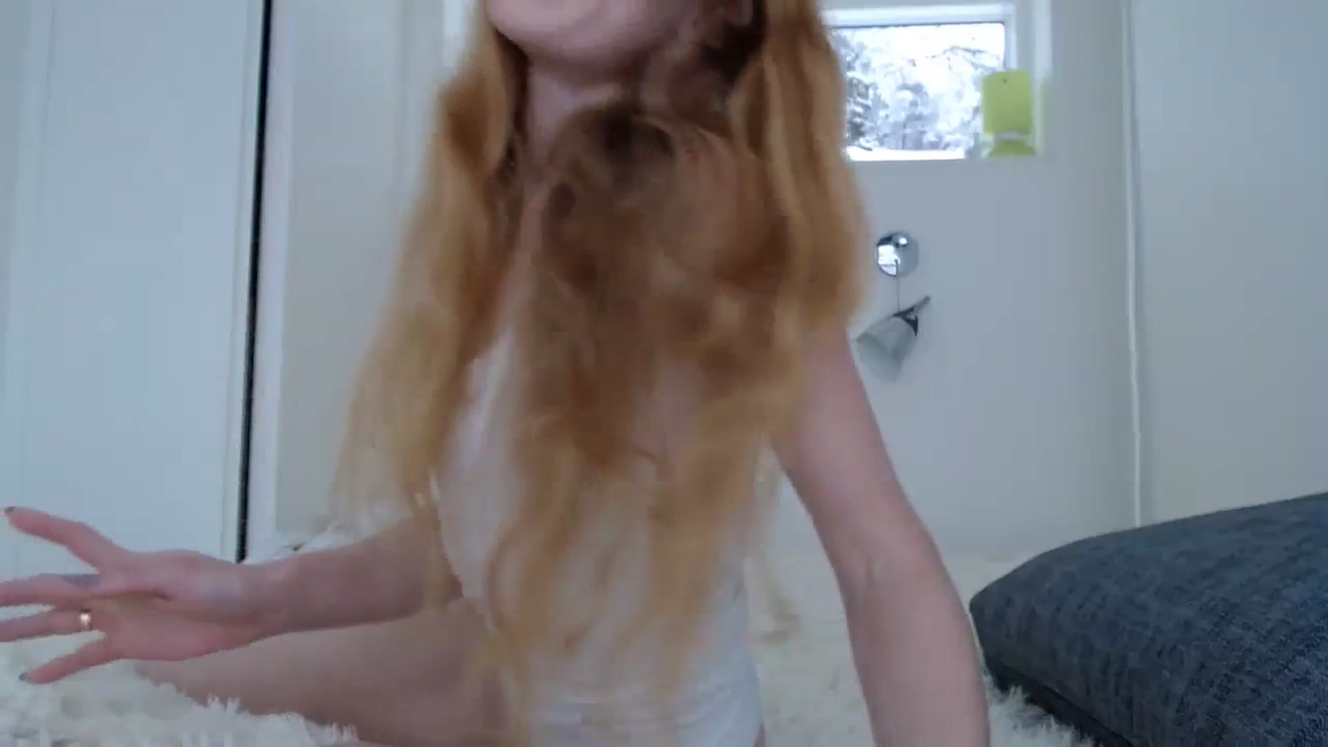 Gallery image thumbnail from Crazy_Fox99's myfreecams stream on, 11/30/2023, 09:44 image 11 of 20