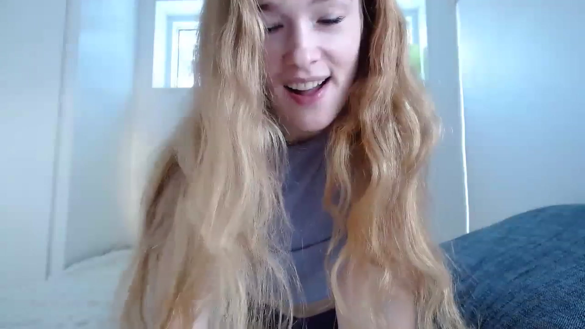 Gallery image thumbnail from Crazy_Fox99's myfreecams stream on, 01/19/2024, 09:34 image 6 of 20