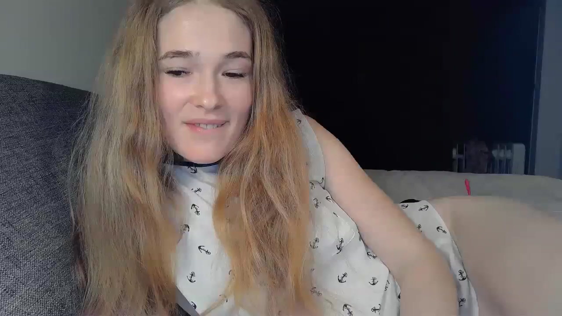 Gallery image thumbnail from Crazy_Fox99's myfreecams stream on, 02/26/2024, 21:44 image 13 of 20