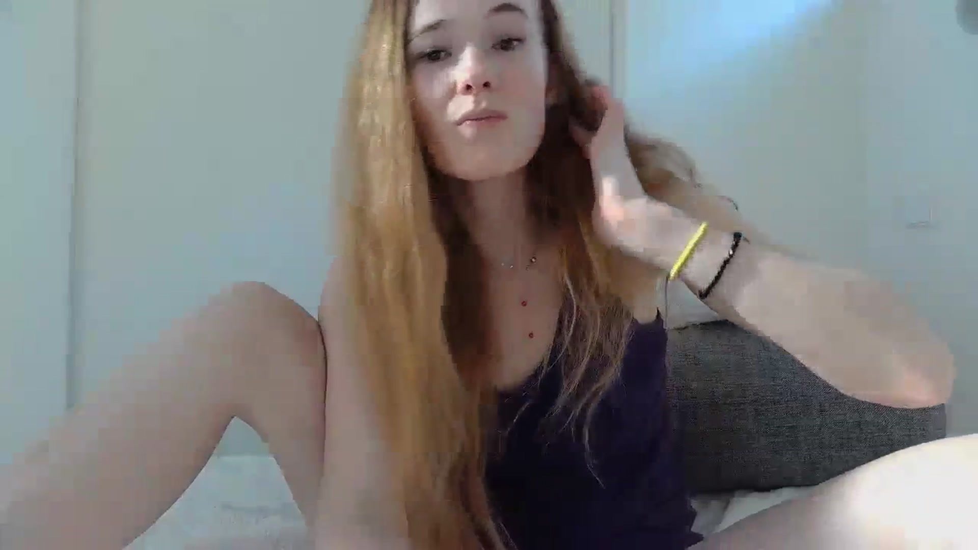 Gallery image thumbnail from Crazy_Fox99's myfreecams stream on, 03/06/2024, 11:53 image 18 of 20