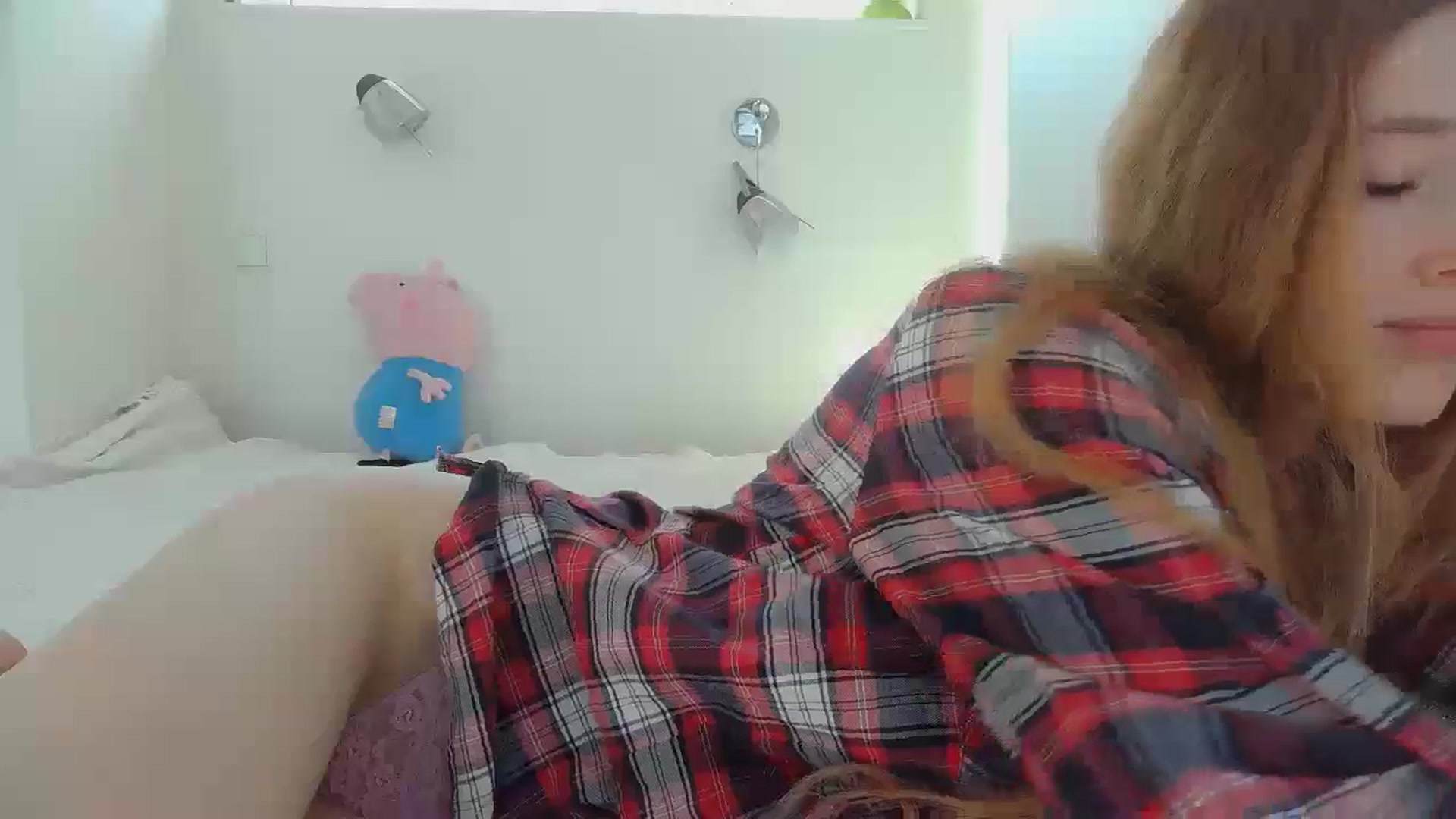 Gallery image thumbnail from Crazy_Fox99's myfreecams stream on, 03/28/2024, 08:26 image 9 of 20