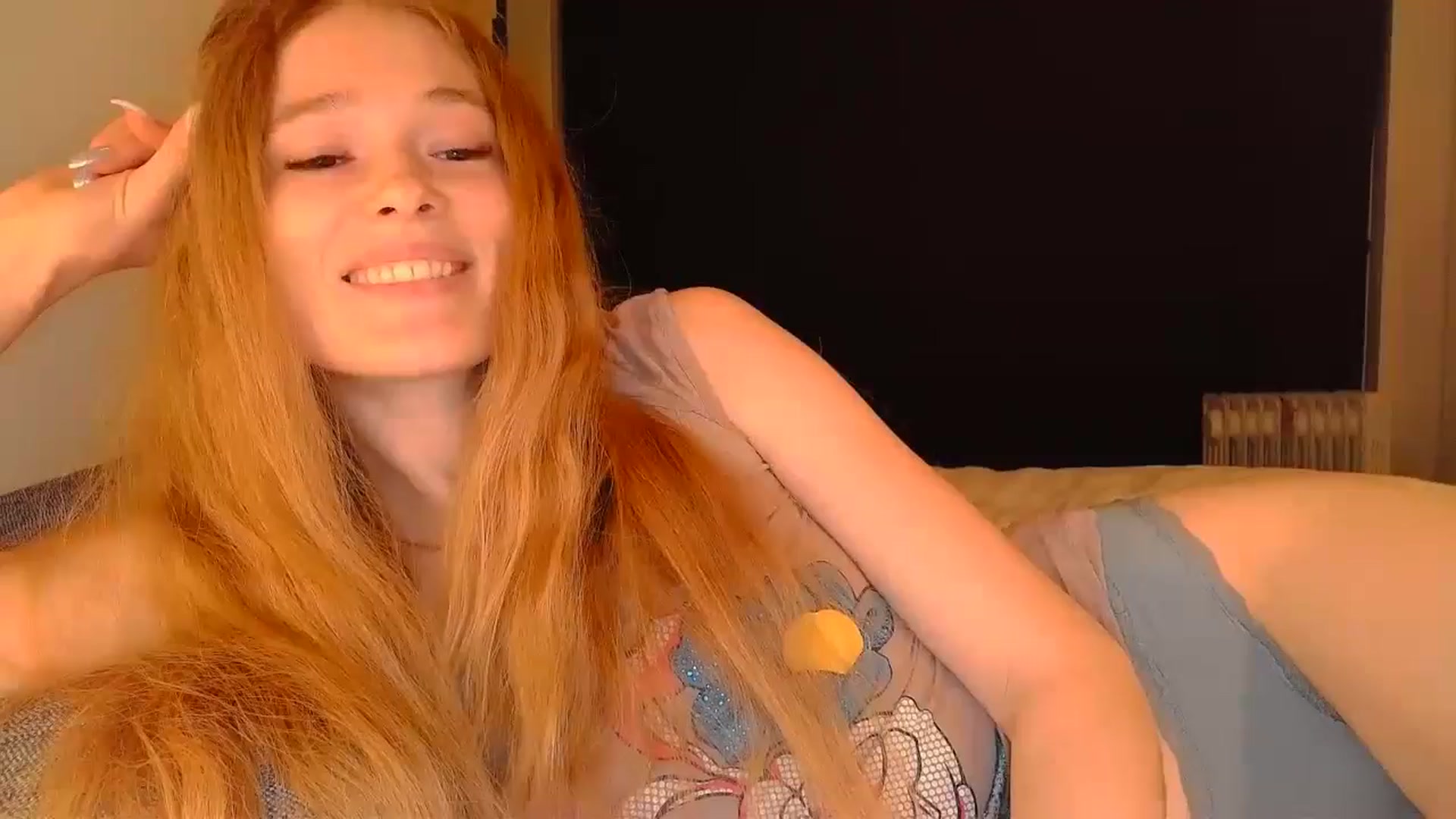 Gallery image thumbnail from Crazy_Fox99's myfreecams stream on, 04/28/2024, 20:14 image 1 of 20