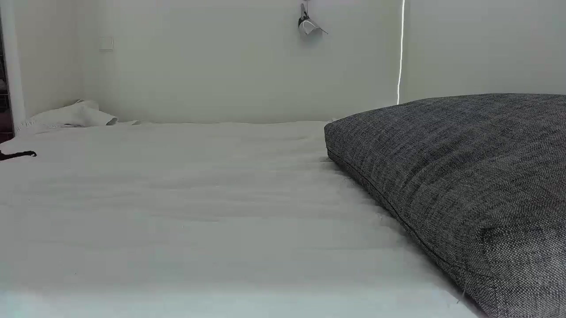 Gallery image thumbnail from Crazy_Fox99's myfreecams stream on, 05/02/2024, 10:28 image 15 of 20