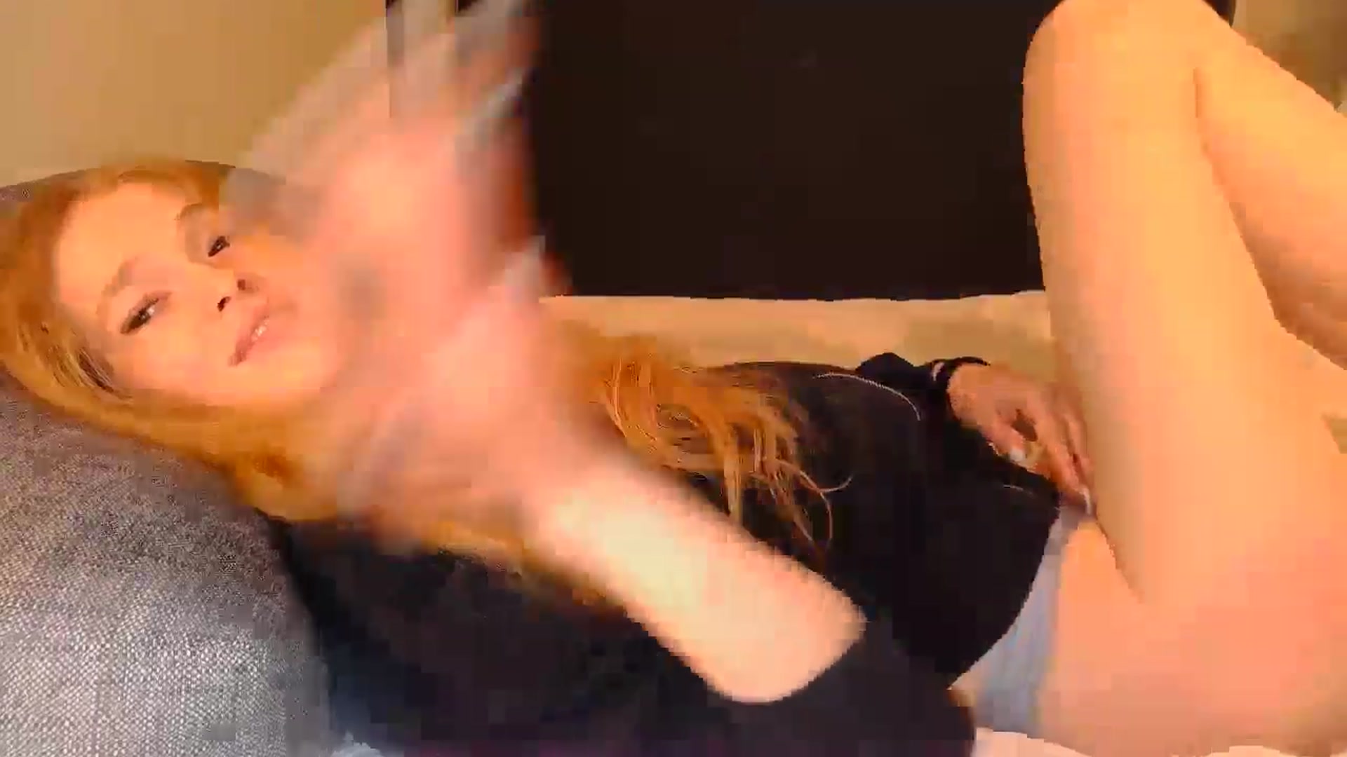 Gallery image thumbnail from Crazy_Fox99's myfreecams stream on, 05/12/2024, 22:12 image 2 of 20