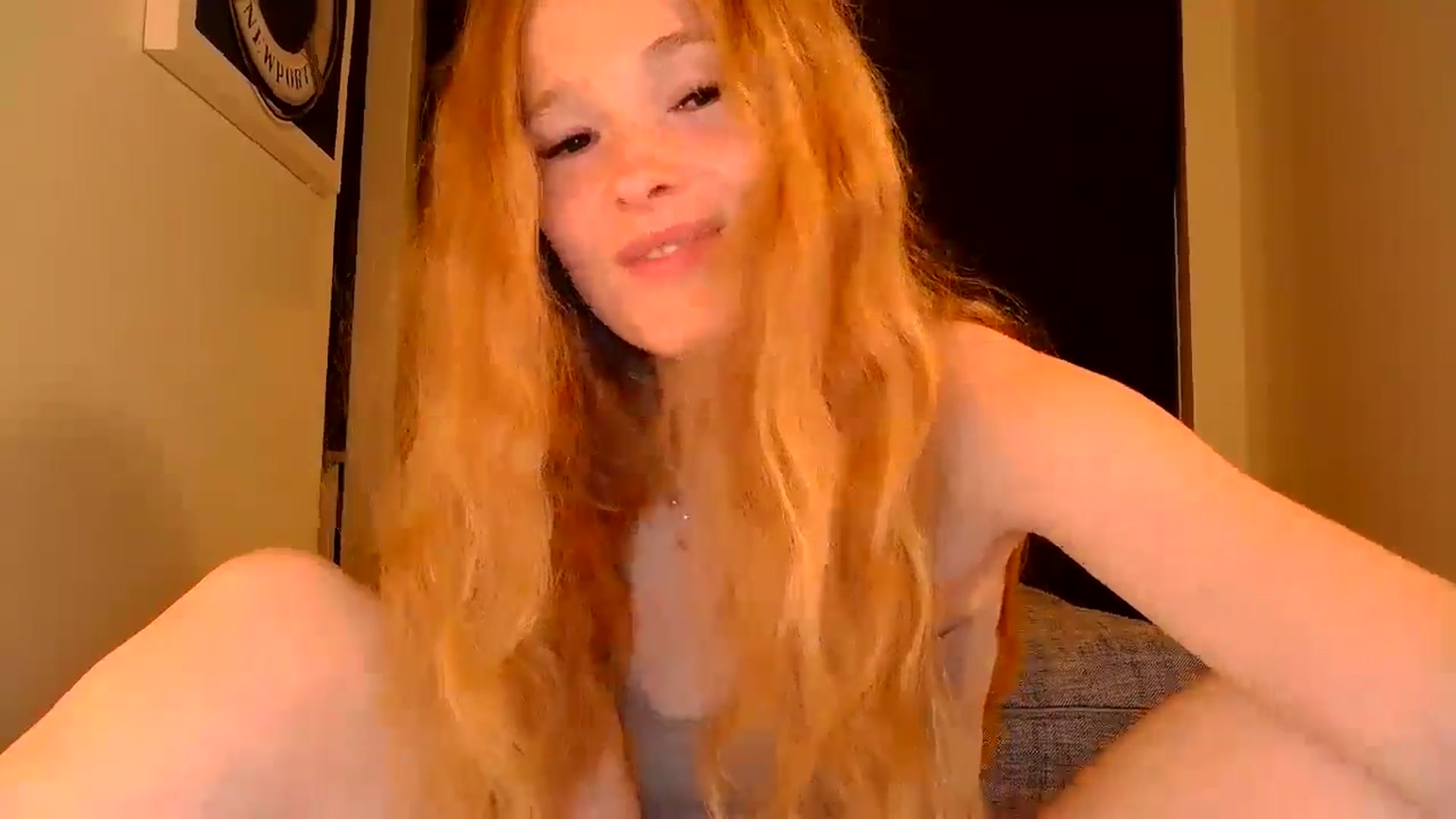 Gallery image thumbnail from Crazy_Fox99's myfreecams stream on, 05/31/2024, 22:01 image 15 of 20