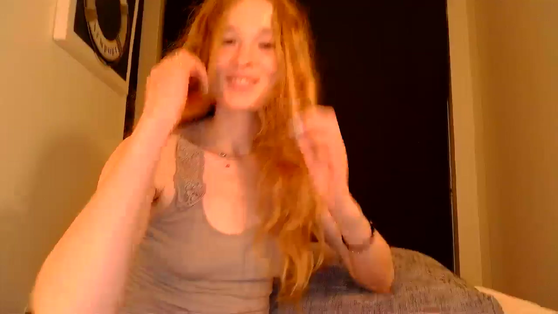 Gallery image thumbnail from Crazy_Fox99's myfreecams stream on, 05/31/2024, 22:01 image 14 of 20