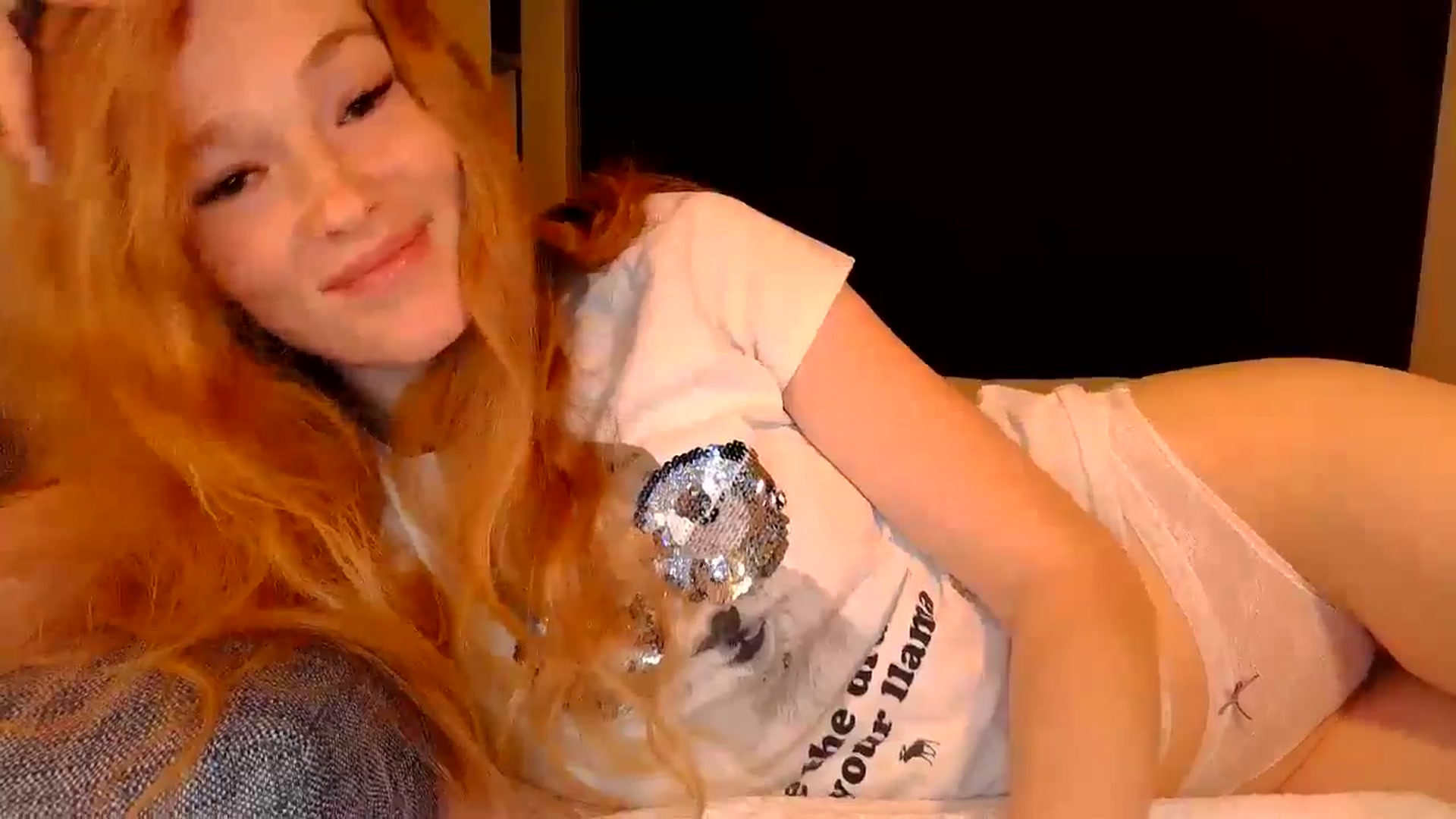 Gallery image thumbnail from Crazy_Fox99's myfreecams stream on, 06/08/2024, 21:31 image 20 of 20