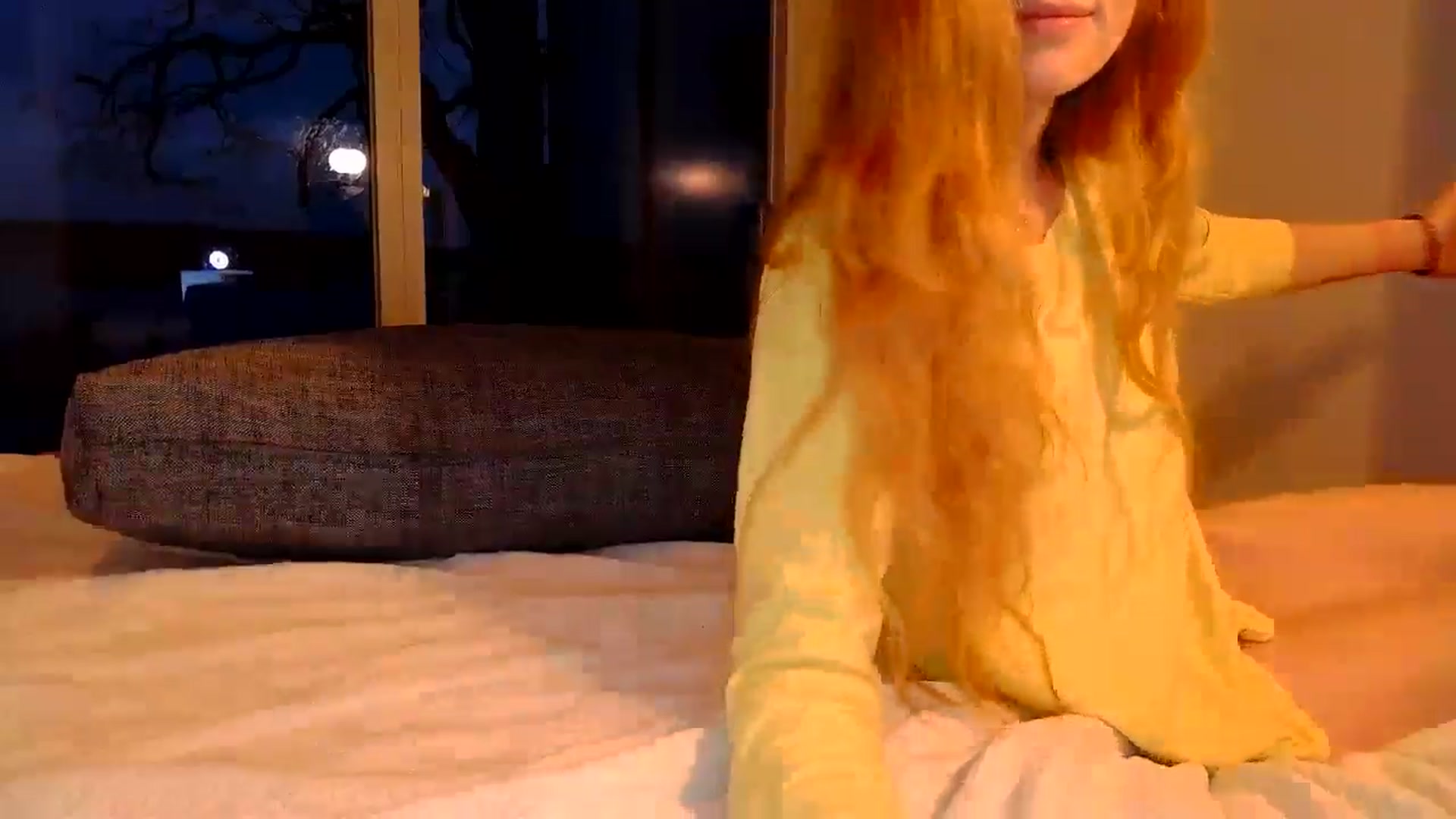 Gallery image thumbnail from Crazy_Fox99's myfreecams stream on, 06/15/2024, 22:03 image 10 of 20