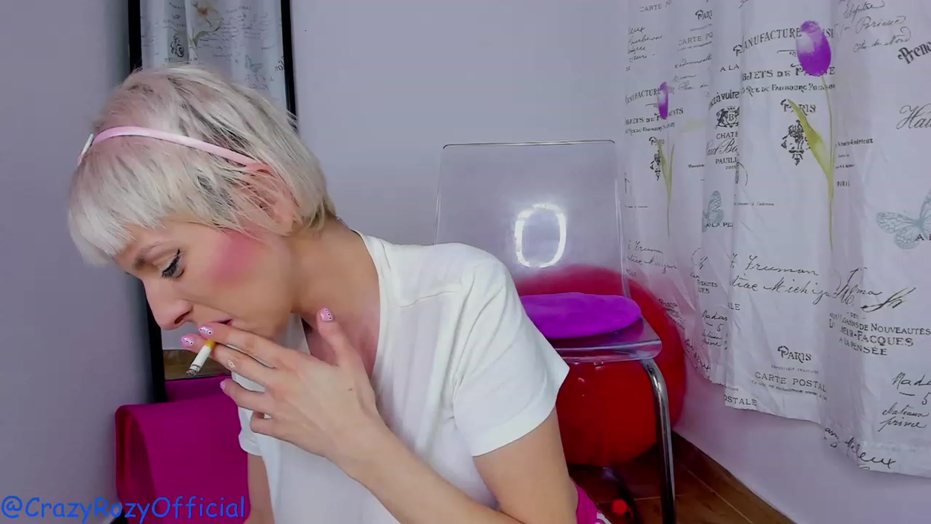 Gallery image thumbnail from Crazy_Rozy's myfreecams stream on, 11/19/2022, 19:17 image 2 of 20