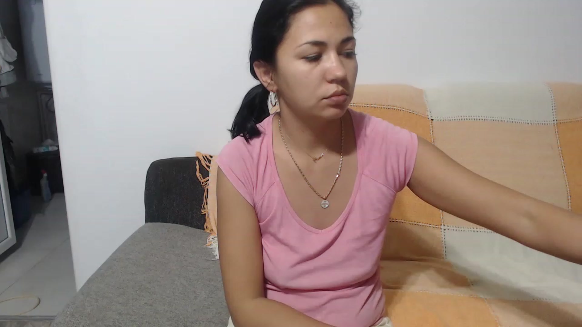 Gallery image thumbnail from Crazy__Dee's myfreecams stream on, 12/05/2022, 14:19 image 1 of 20