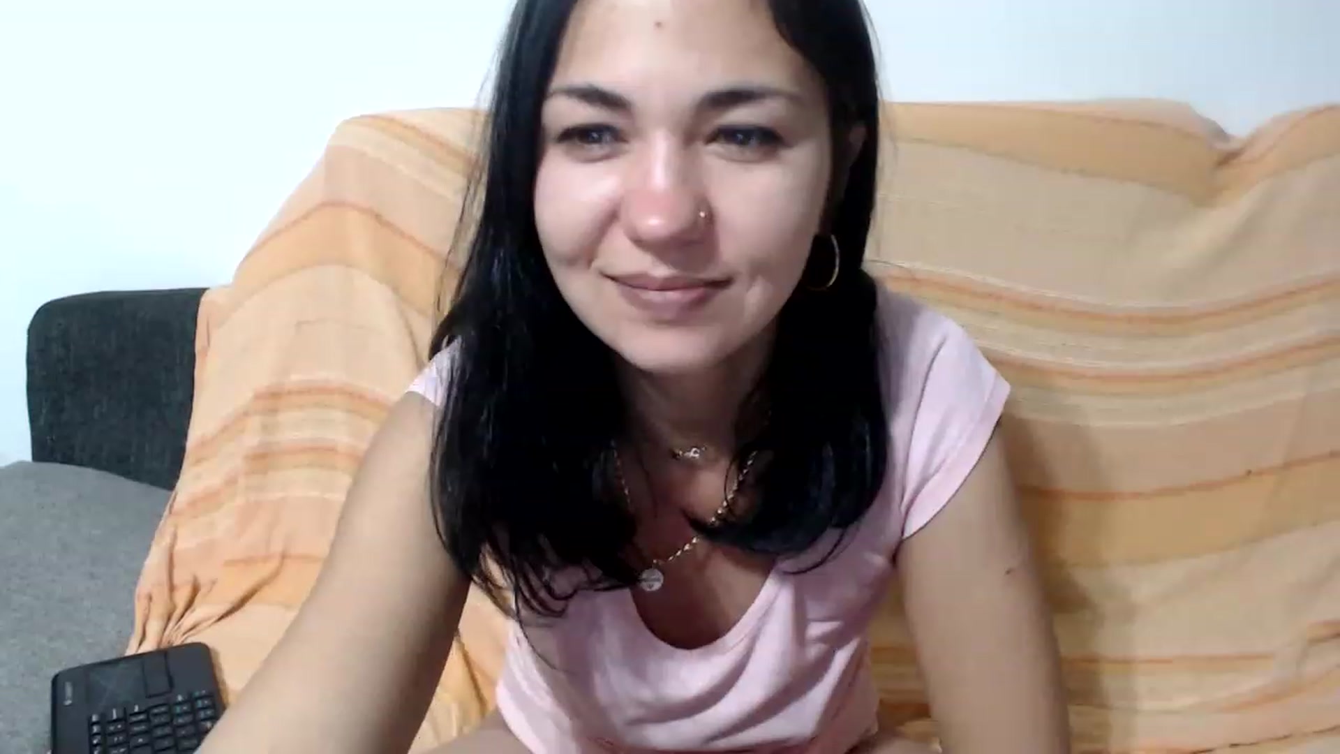 Gallery image thumbnail from Crazy__Dee's myfreecams stream on, 01/23/2023, 01:32 image 8 of 20