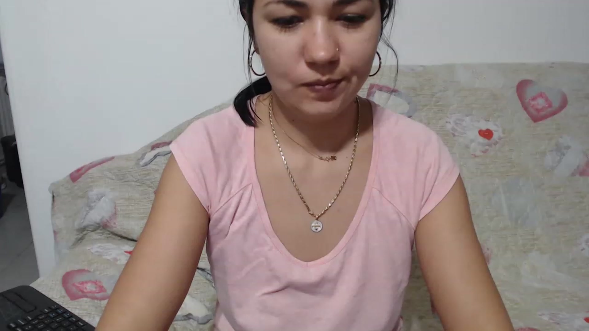 Gallery image thumbnail from Crazy__Dee's myfreecams stream on, 02/10/2023, 18:01 image 15 of 20