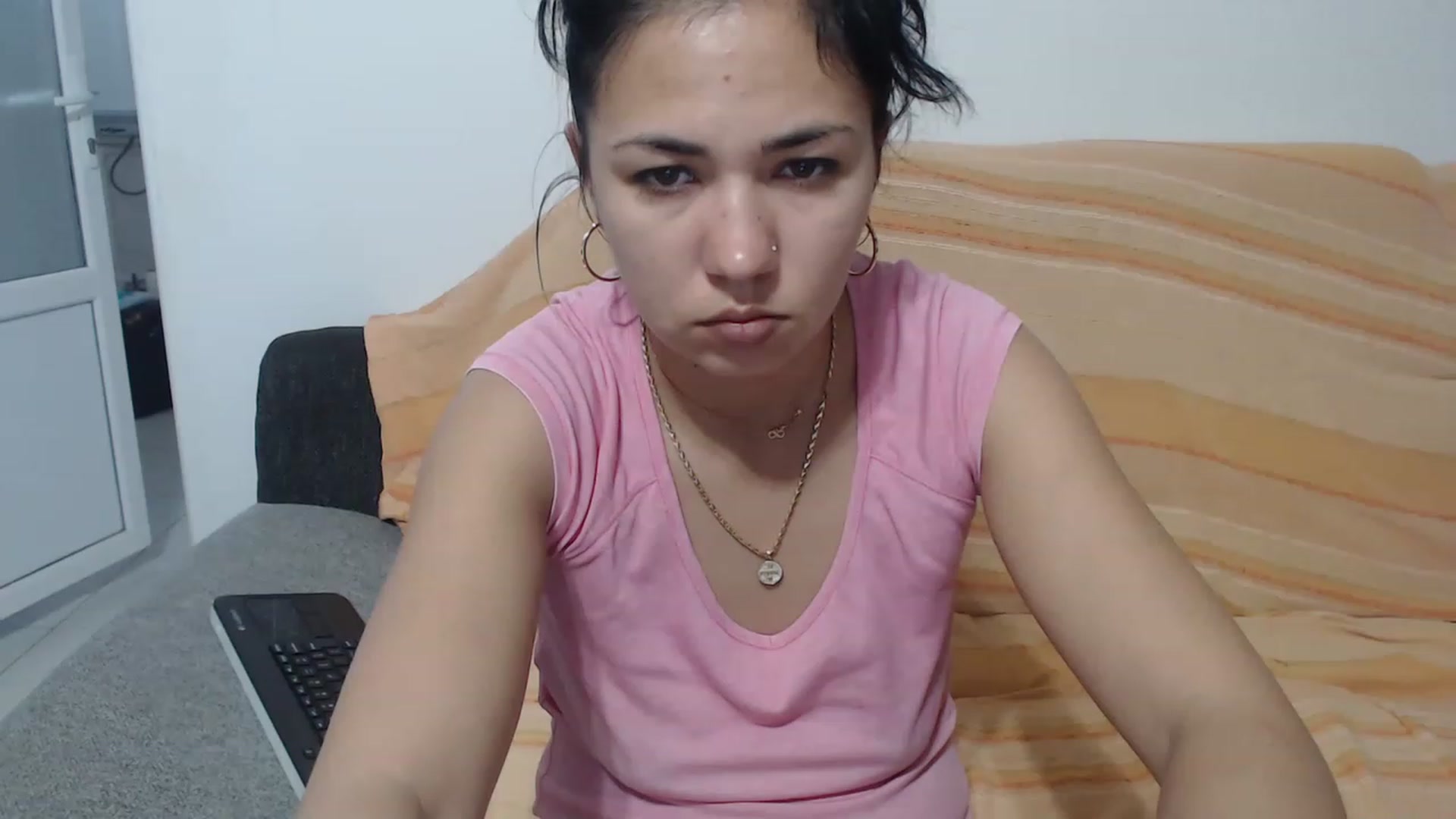 Gallery image thumbnail from Crazy__Dee's myfreecams stream on, 02/19/2023, 13:28 image 1 of 20