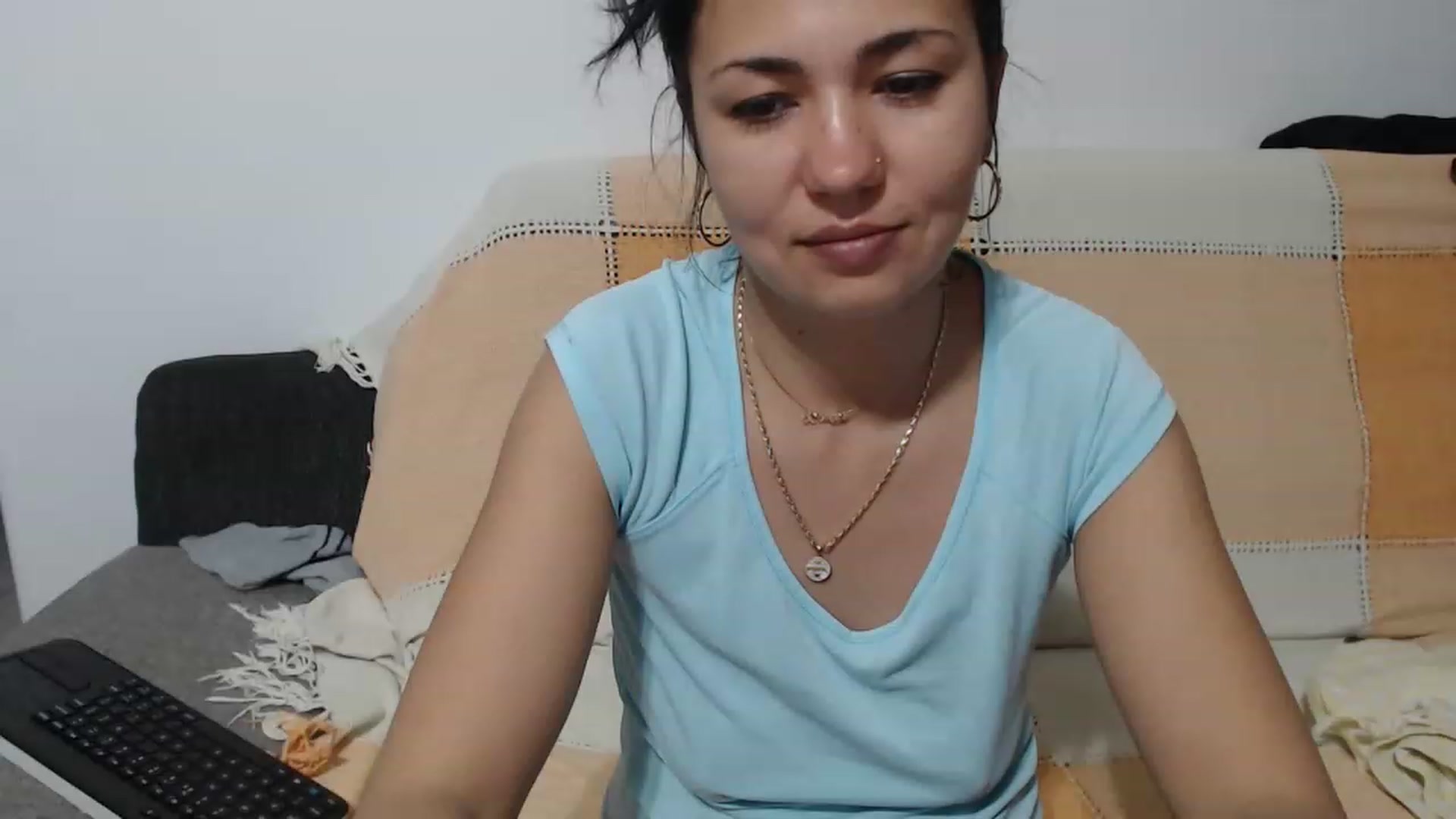 Gallery image thumbnail from Crazy__Dee's myfreecams stream on, 03/19/2023, 18:41 image 10 of 20