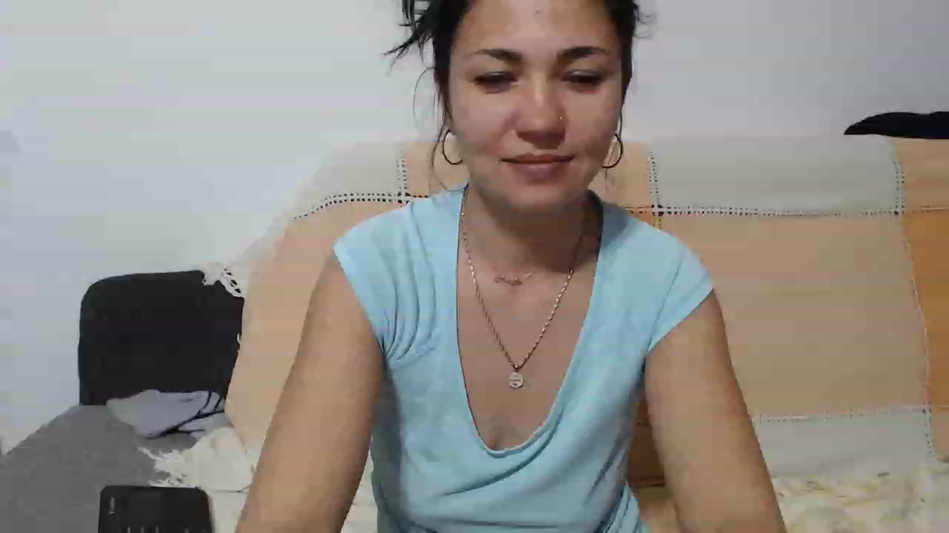 Gallery image thumbnail from Crazy__Dee's myfreecams stream on, 03/19/2023, 18:57 image 13 of 20