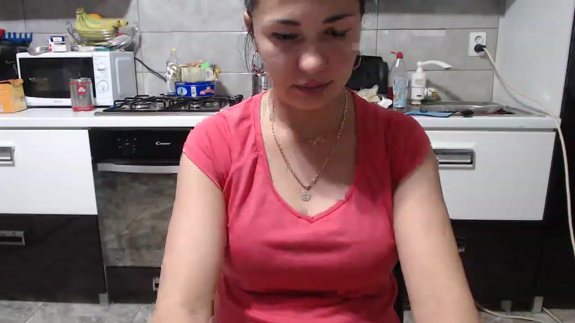 Gallery image thumbnail from Crazy__Dee's myfreecams stream on, 04/22/2023, 22:03 image 4 of 20