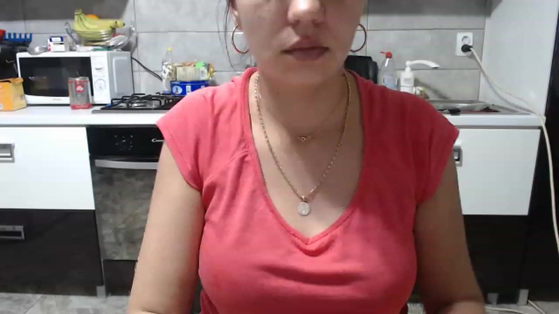 Gallery image thumbnail from Crazy__Dee's myfreecams stream on, 04/22/2023, 22:03 image 6 of 20