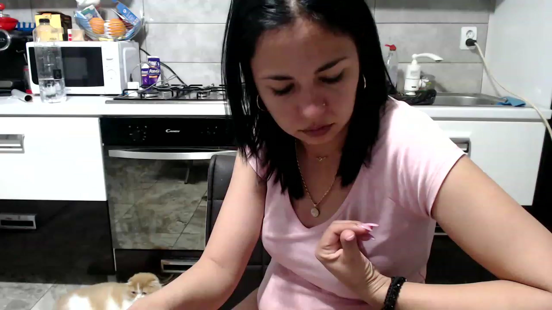 Gallery image thumbnail from Crazy__Dee's myfreecams stream on, 05/02/2023, 22:38 image 6 of 20