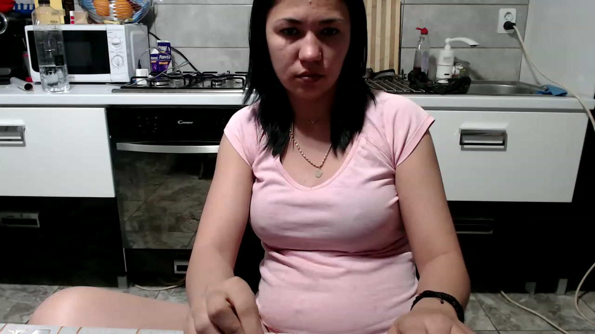 Gallery image thumbnail from Crazy__Dee's myfreecams stream on, 05/02/2023, 22:38 image 2 of 20