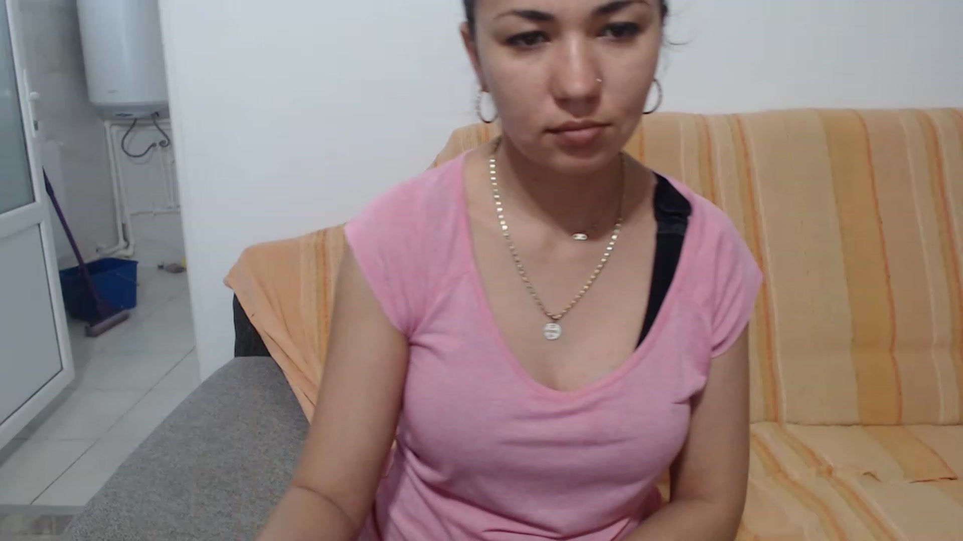 Gallery image thumbnail from Crazy__Dee's myfreecams stream on, 05/10/2023, 15:29 image 1 of 20