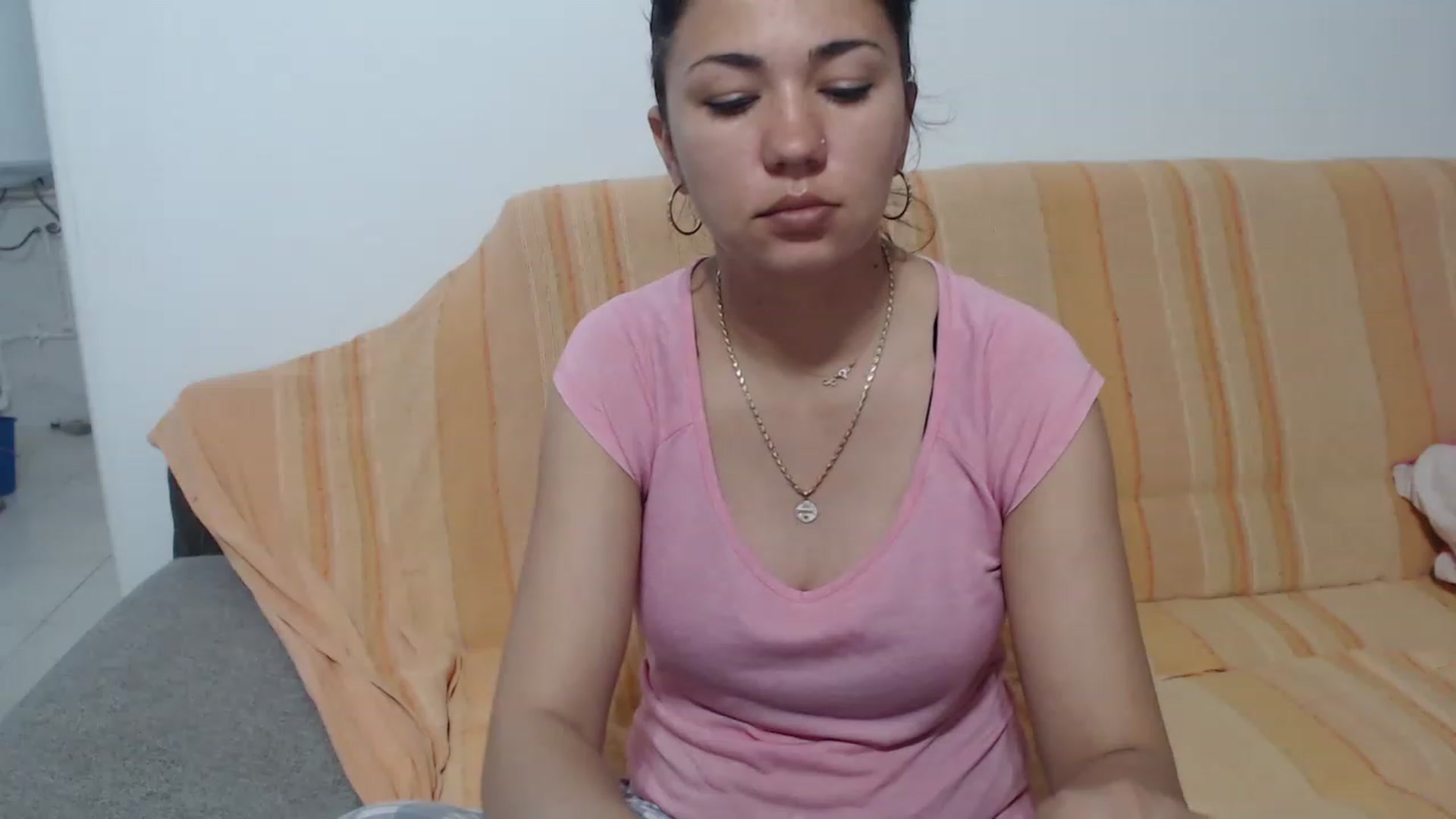 Gallery image thumbnail from Crazy__Dee's myfreecams stream on, 05/10/2023, 15:29 image 2 of 20