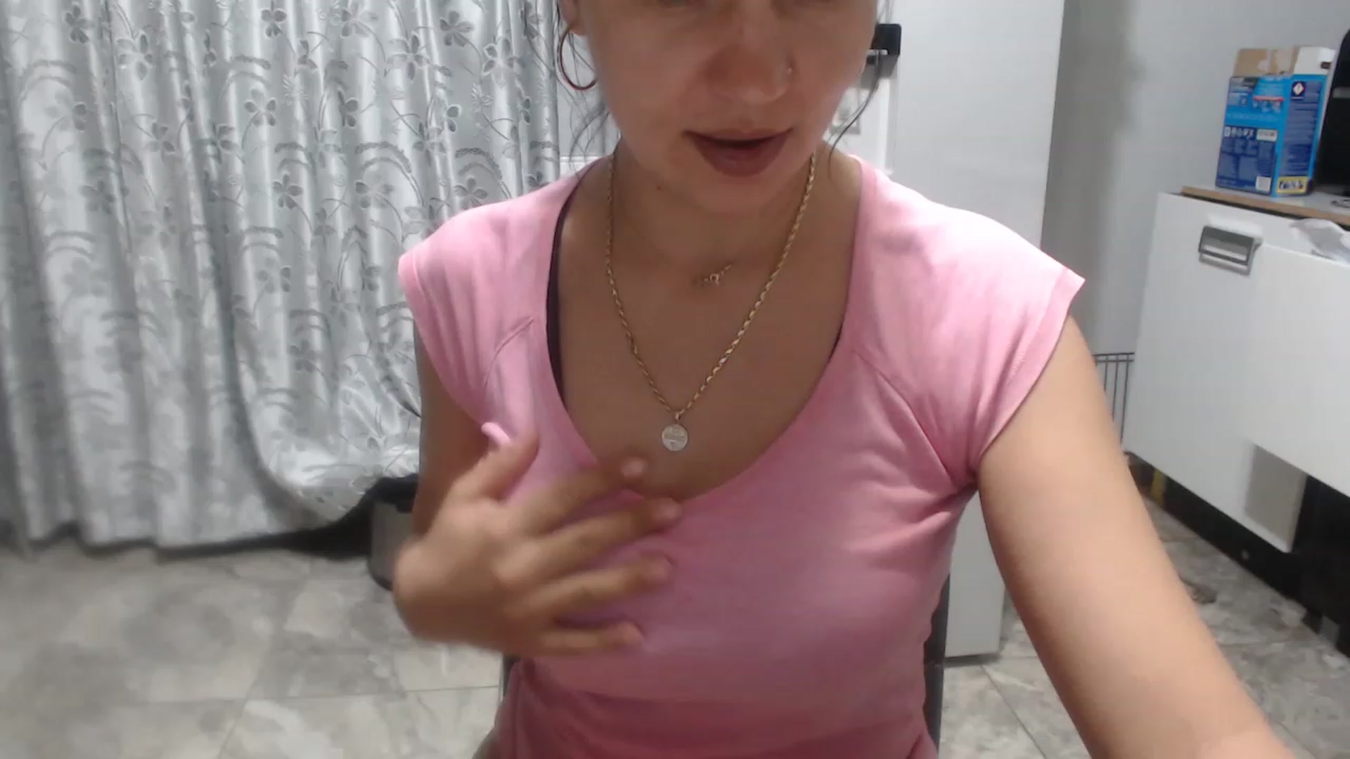 Gallery image thumbnail from Crazy__Dee's myfreecams stream on, 05/12/2023, 20:32 image 8 of 20