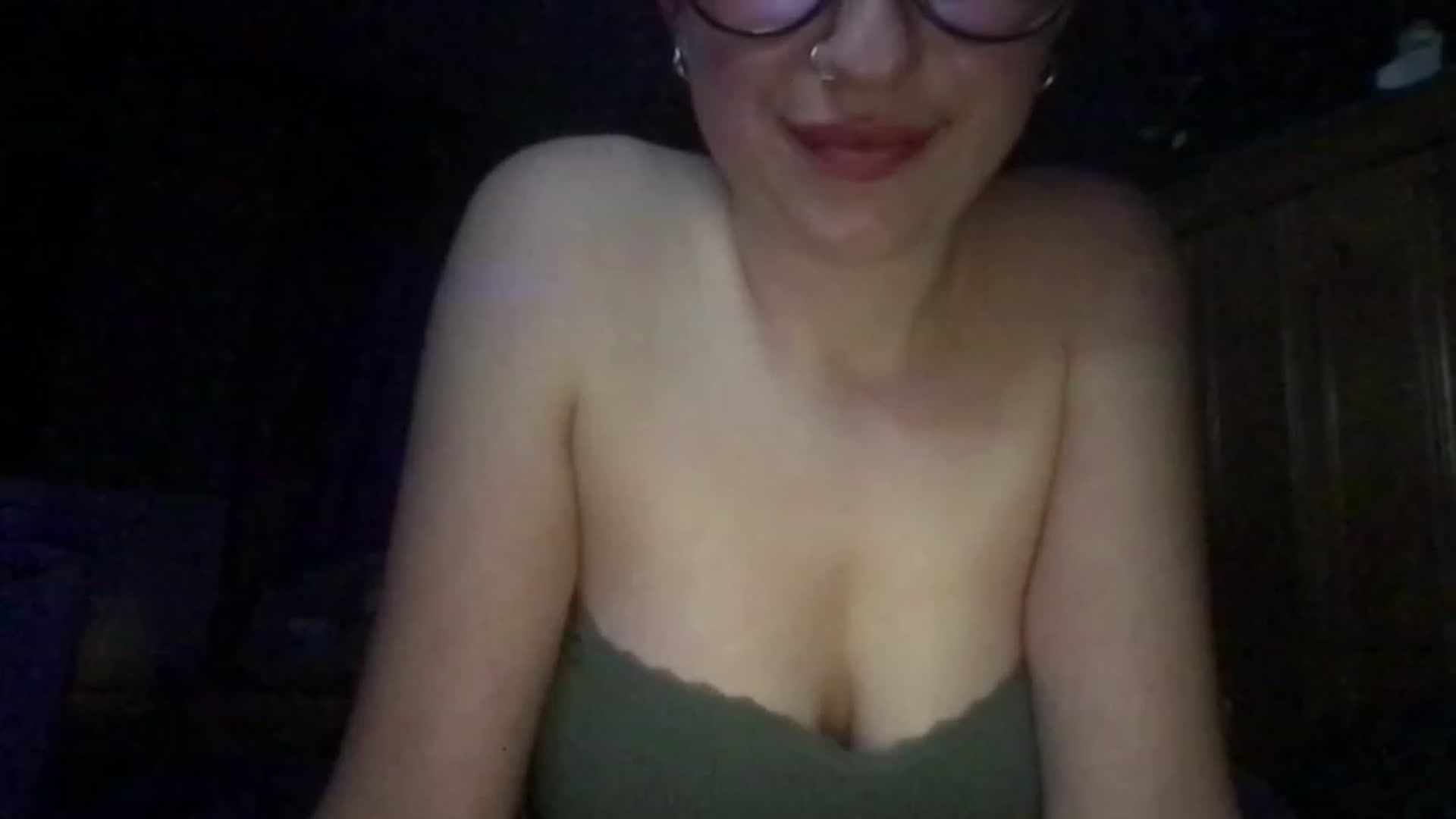 Gallery image thumbnail from CreamCheese18's myfreecams stream on, 05/23/2023, 02:38 image 8 of 20