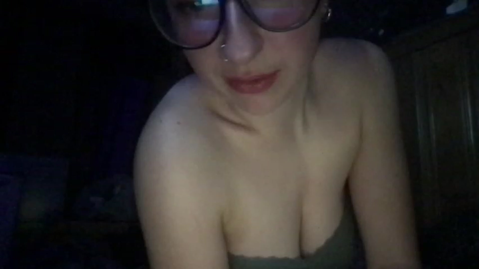 Gallery image thumbnail from CreamCheese18's myfreecams stream on, 05/23/2023, 02:38 image 9 of 20