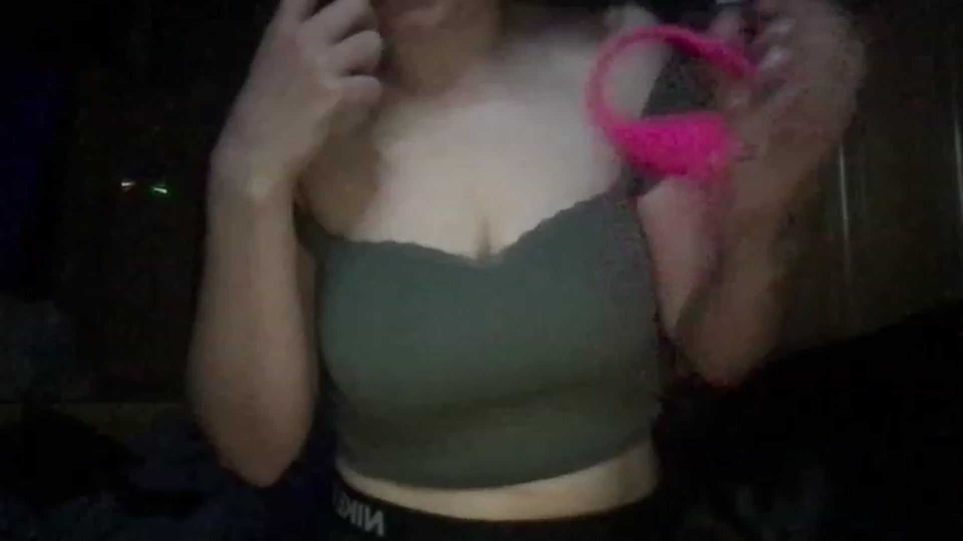 Gallery image thumbnail from CreamCheese18's myfreecams stream on, 05/23/2023, 02:38 image 14 of 20