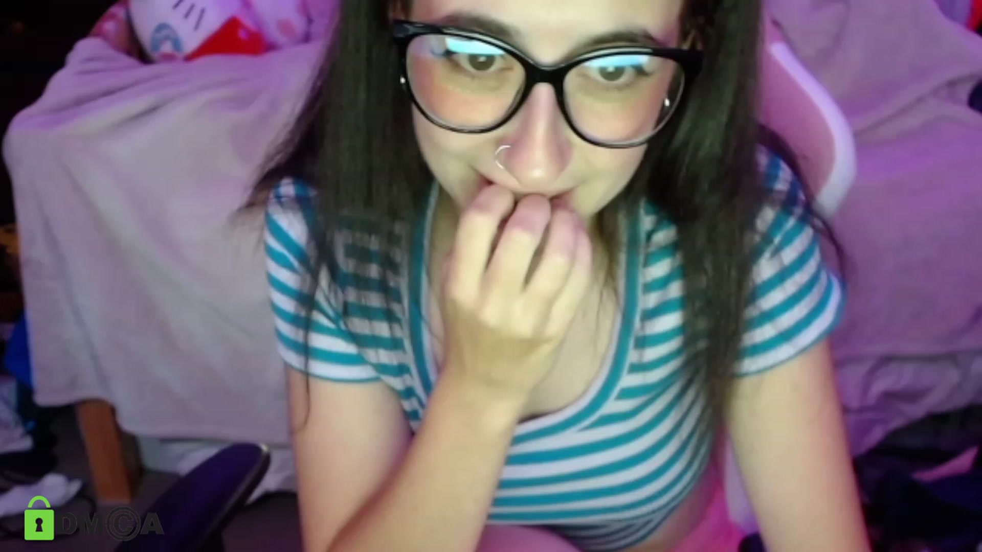 Gallery image thumbnail from CreamCheese18's myfreecams stream on, 08/12/2023, 22:47 image 7 of 20