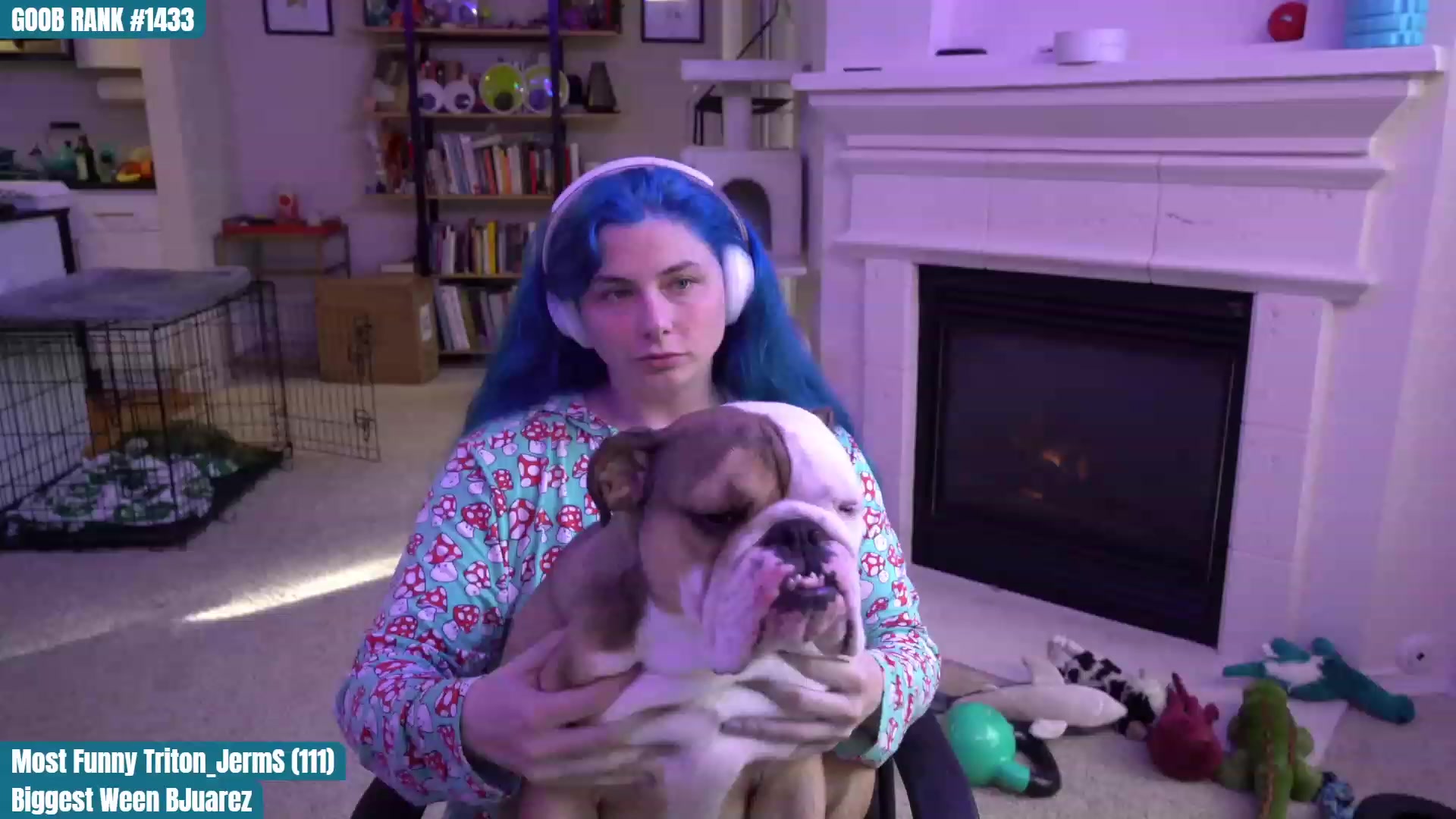 Gallery image thumbnail from CreaminQueen's myfreecams stream on, 03/24/2023, 24:35 image 1 of 20