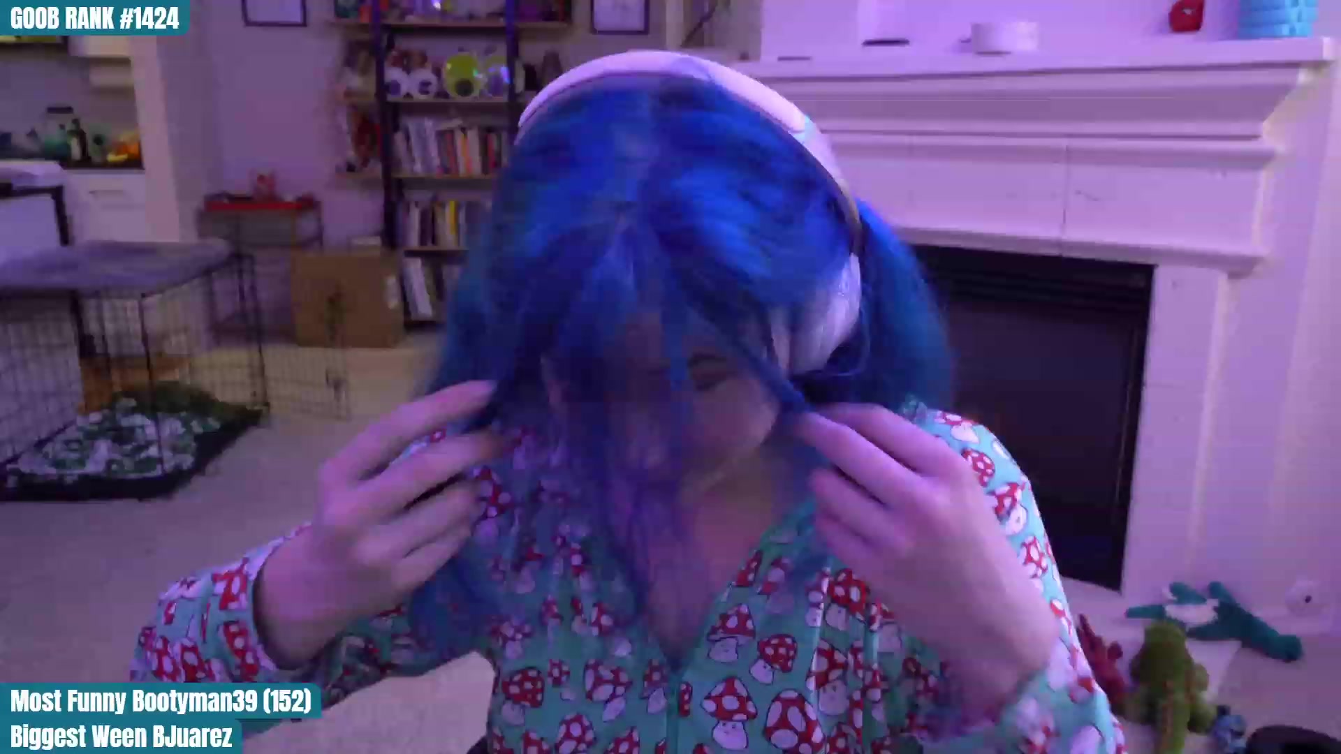Gallery image thumbnail from CreaminQueen's myfreecams stream on, 03/24/2023, 24:35 image 7 of 20