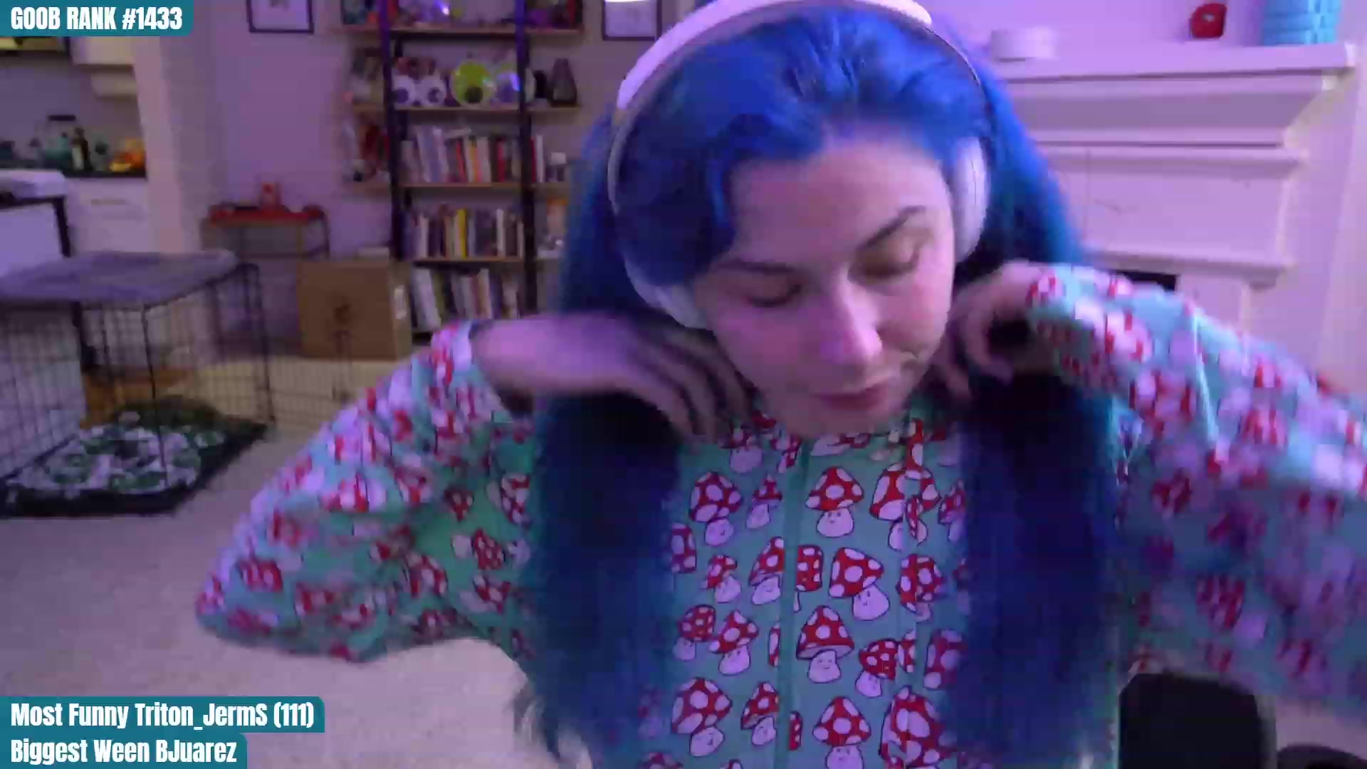 Gallery image thumbnail from CreaminQueen's myfreecams stream on, 03/24/2023, 24:35 image 3 of 20