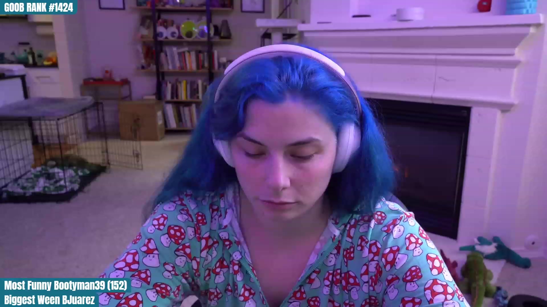 Gallery image thumbnail from CreaminQueen's myfreecams stream on, 03/24/2023, 24:35 image 6 of 20