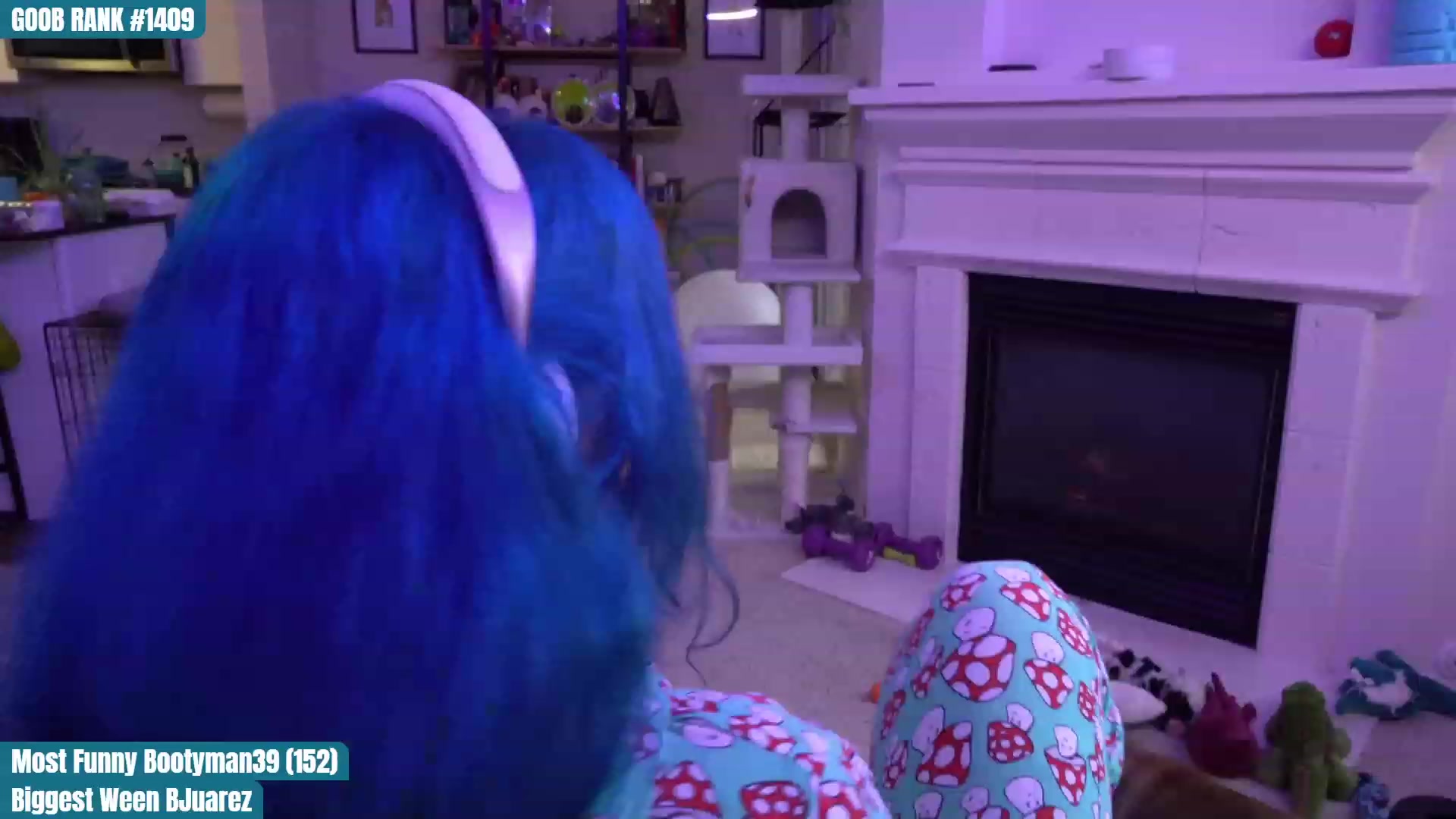 Gallery image thumbnail from CreaminQueen's myfreecams stream on, 03/24/2023, 01:34 image 4 of 20