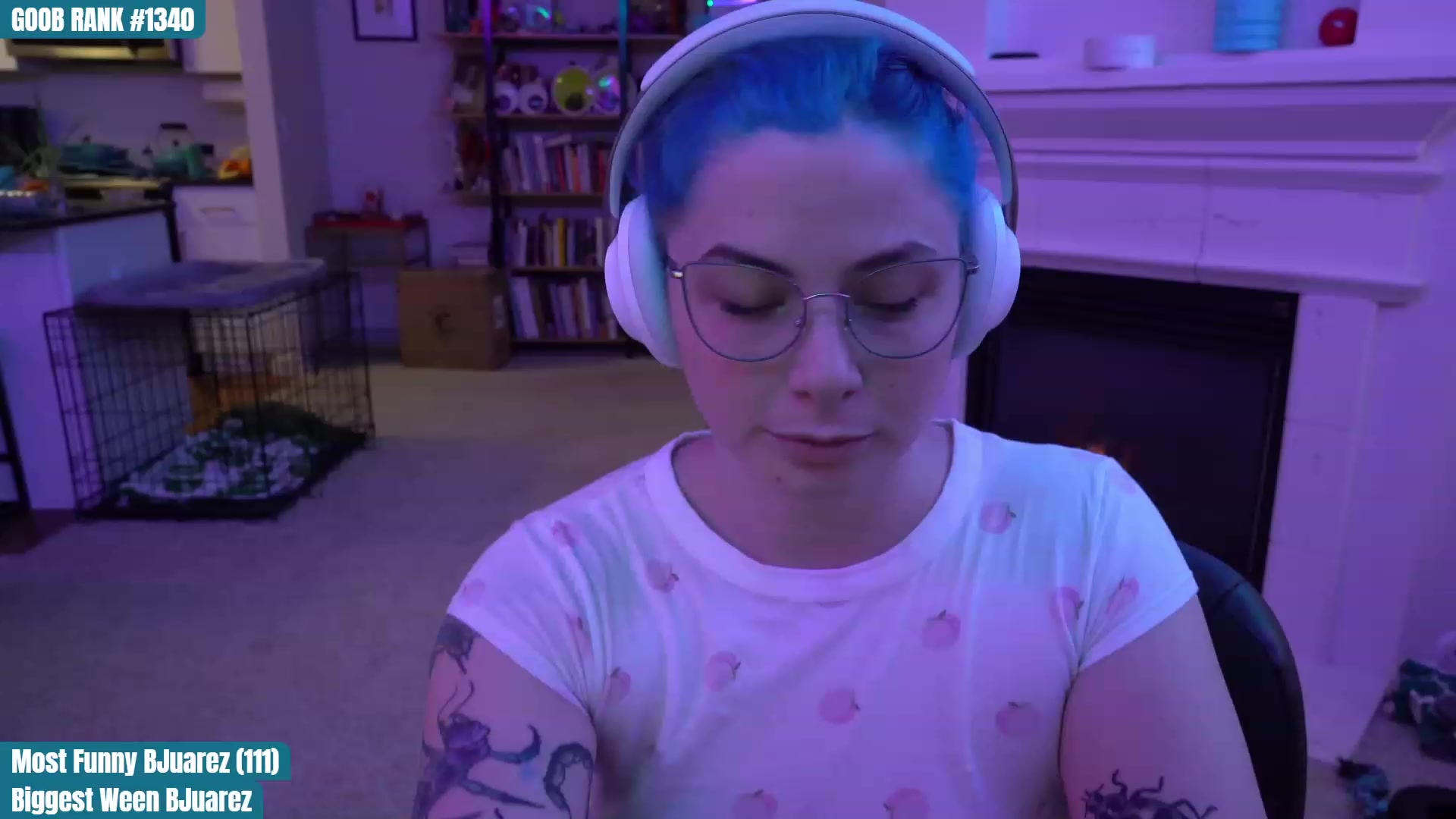 Gallery image thumbnail from CreaminQueen's myfreecams stream on, 03/25/2023, 24:01 image 17 of 20