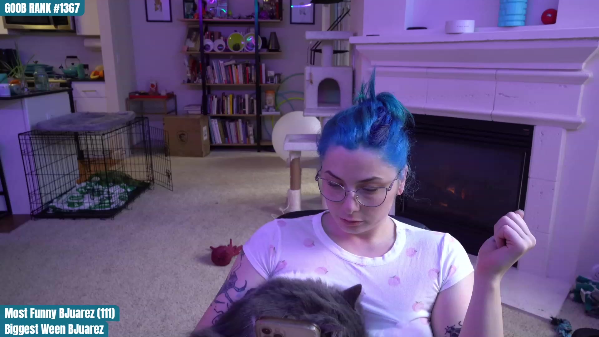 Gallery image thumbnail from CreaminQueen's myfreecams stream on, 03/25/2023, 24:01 image 3 of 20